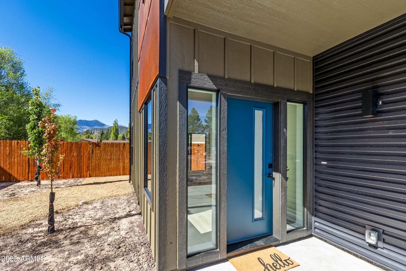 302 W OAK Avenue 2, Flagstaff, AZ 86001 — photo 31 of 44