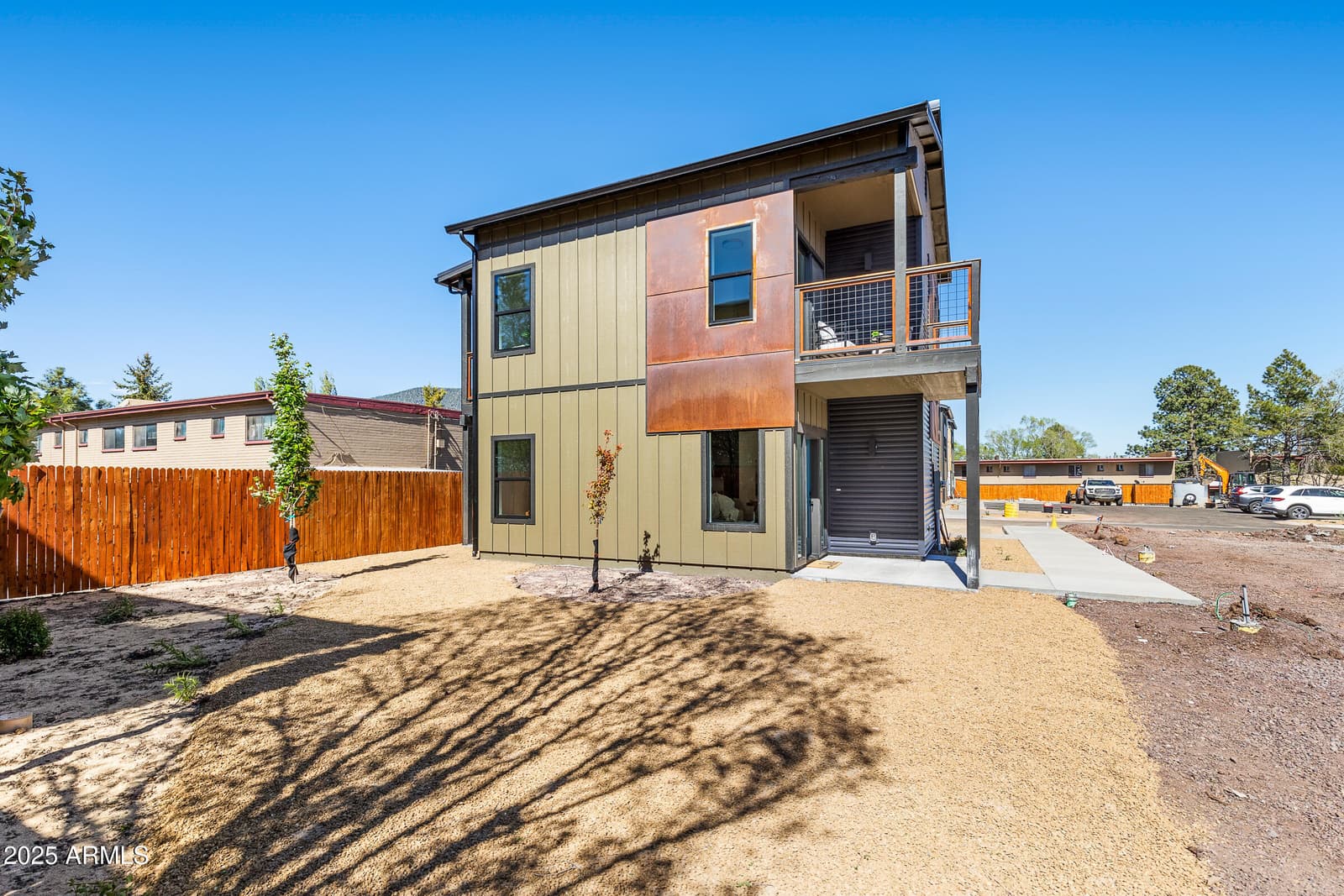 302 W OAK Avenue 2, Flagstaff, AZ 86001 — photo 36 of 44
