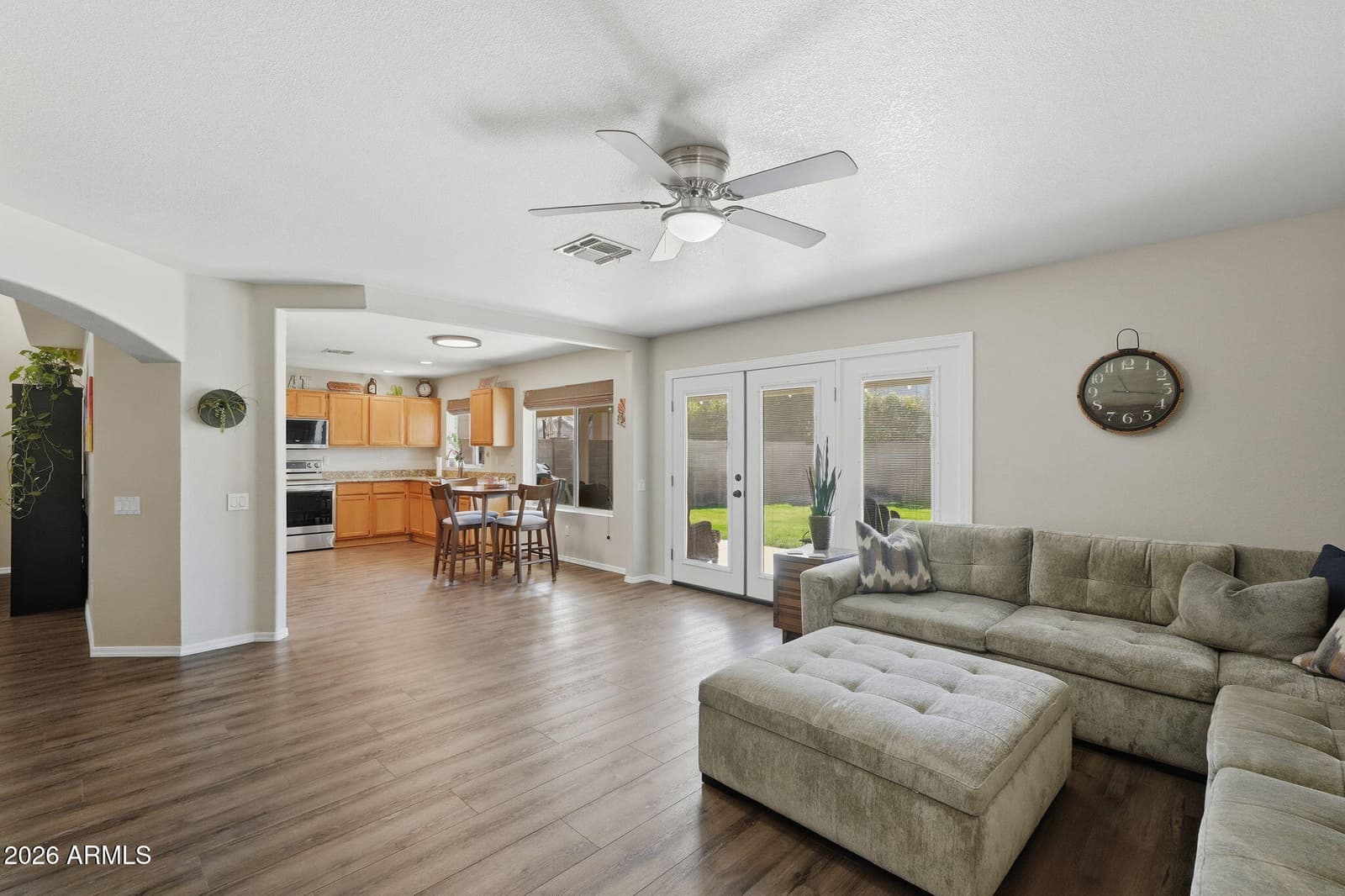 15873 N 11TH Avenue, Phoenix, AZ 85023 — photo 1 of 20