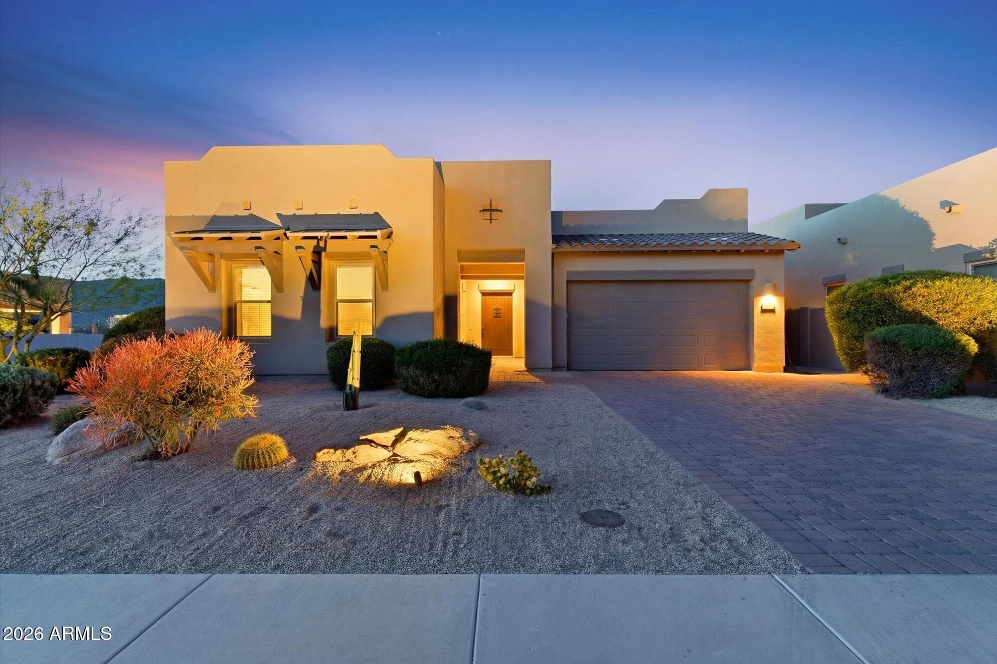 7258 E HIGH POINT Drive, Scottsdale, AZ 85266 — photo 1 of 44