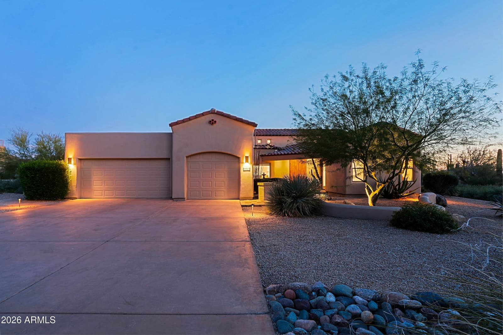 6915 E BUCKHORN Trail, Scottsdale, AZ 85266 — photo 1 of 67
