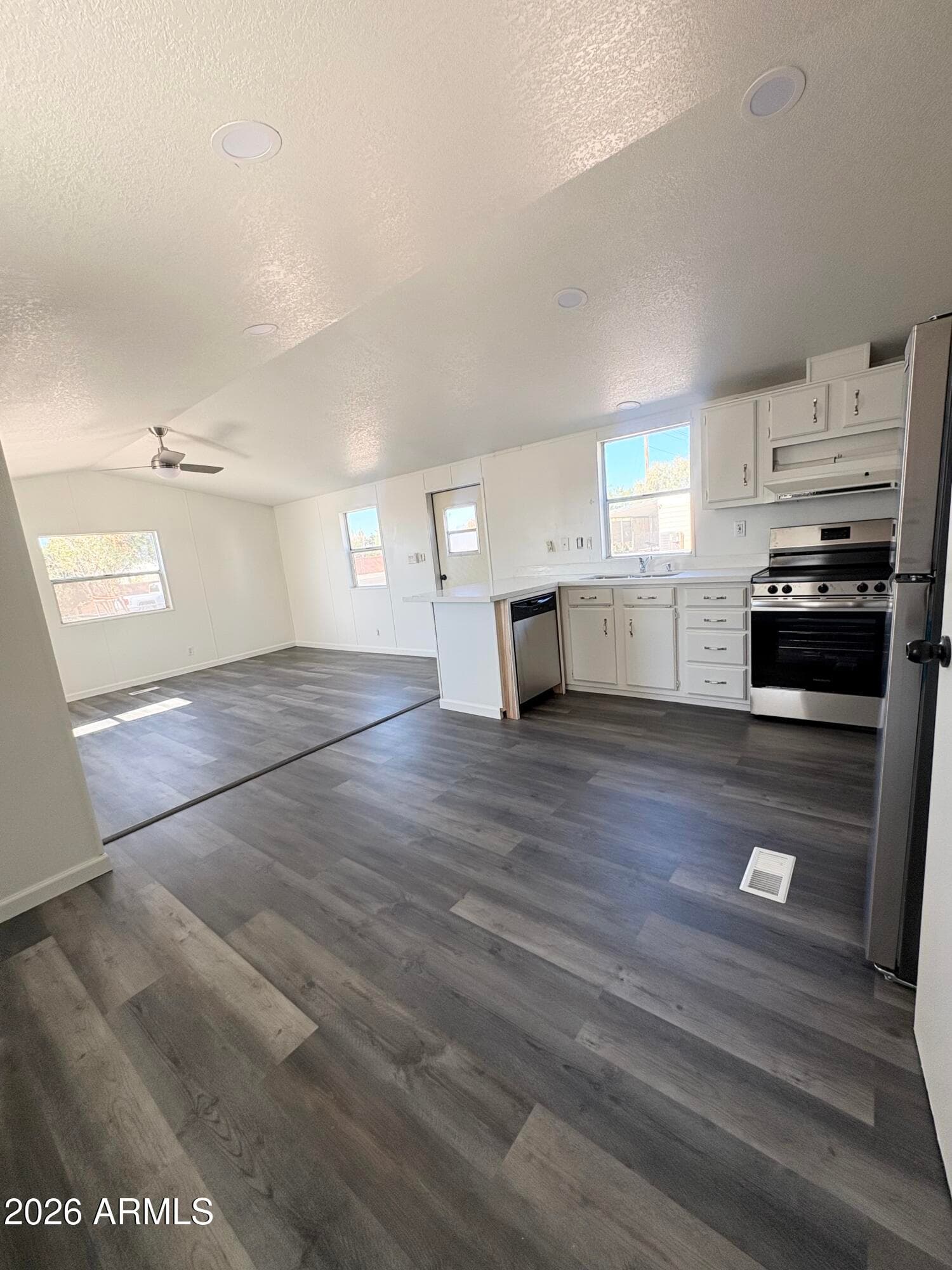 1017 S 96TH Street, Mesa, AZ 85208 — photo 6 of 13
