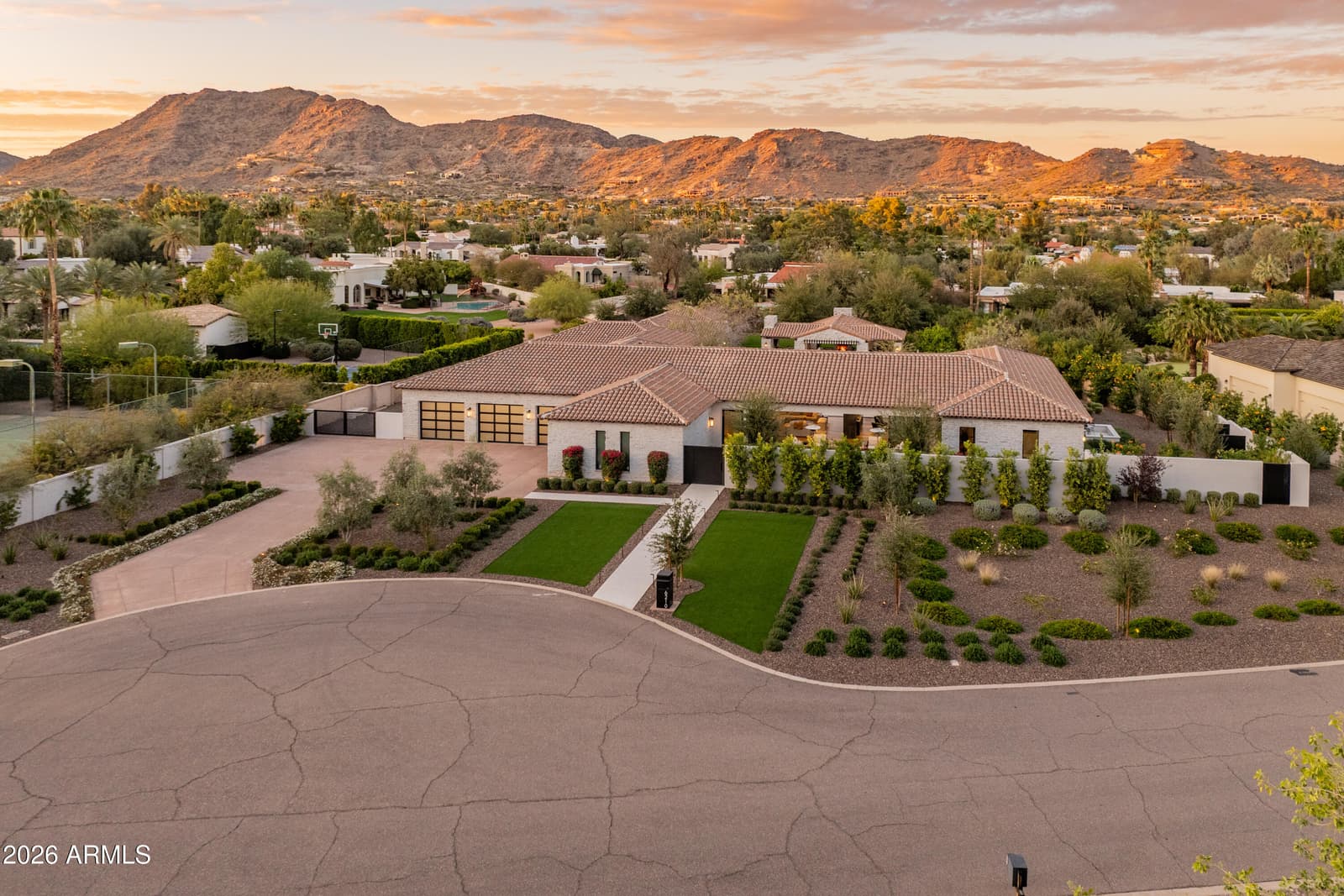 6210 E Keim Drive, Paradise Valley, AZ 85253 — photo 4 of 113