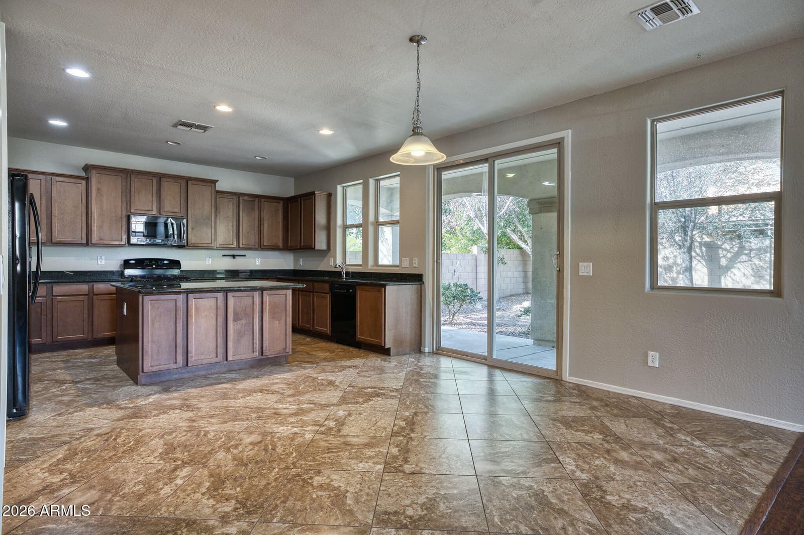 13718 N 150TH Drive, Surprise, AZ 85379 — photo 14 of 59
