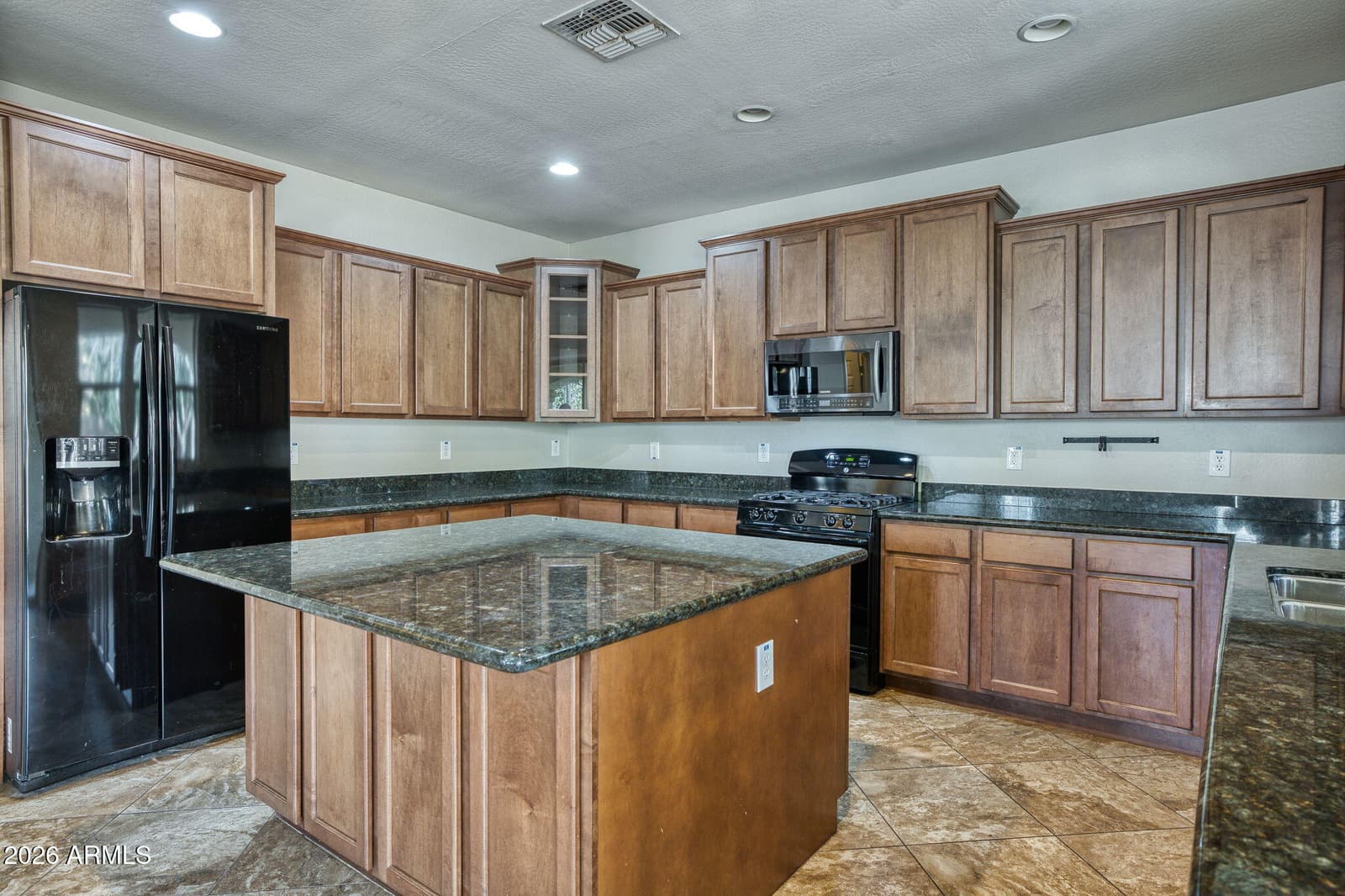 13718 N 150TH Drive, Surprise, AZ 85379 — photo 16 of 59