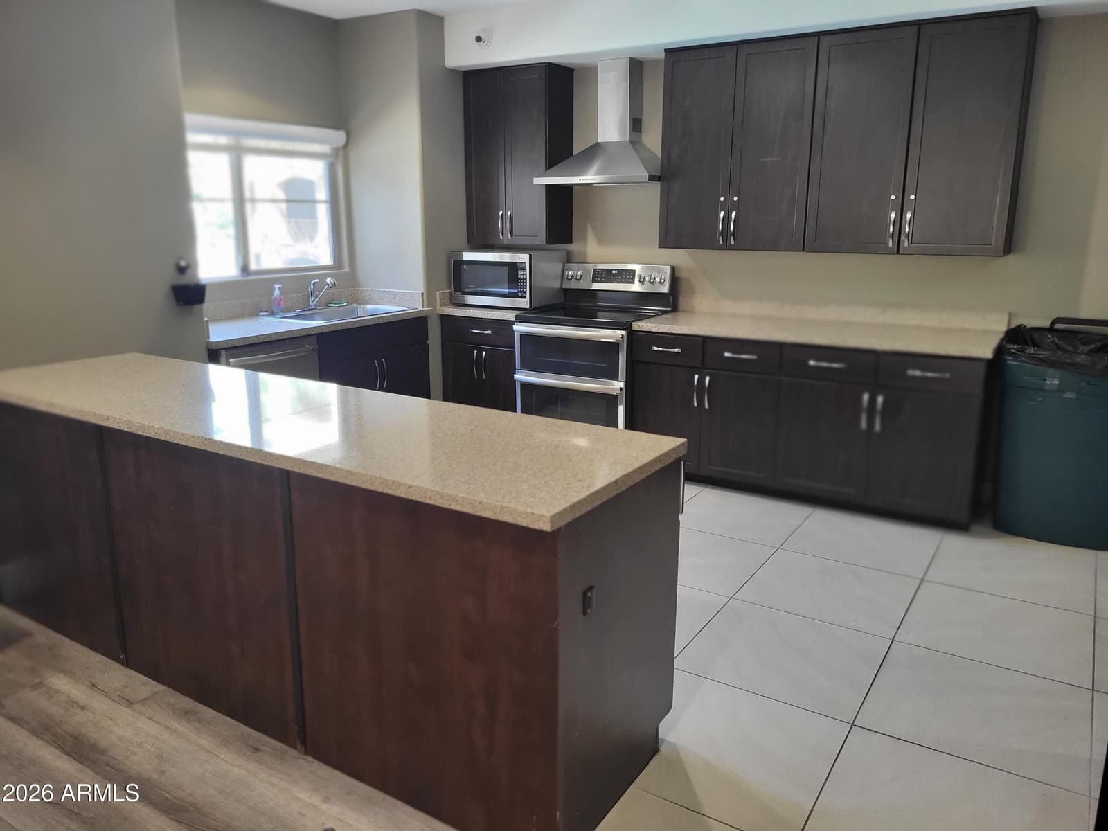 5350 E DEER VALLEY Drive 1249, Phoenix, AZ 85054 — photo 16 of 53