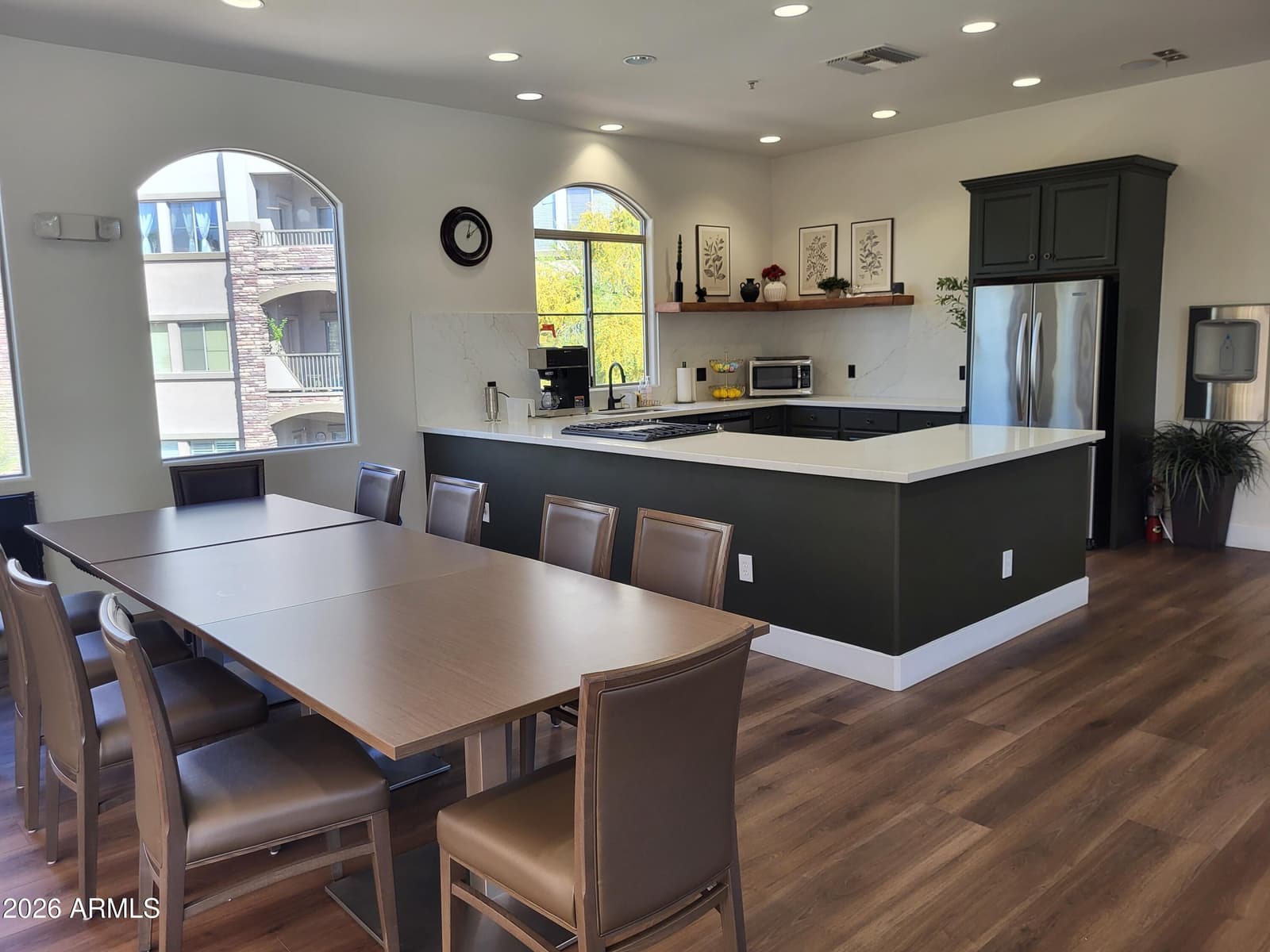 5350 E DEER VALLEY Drive 1249, Phoenix, AZ 85054 — photo 25 of 53