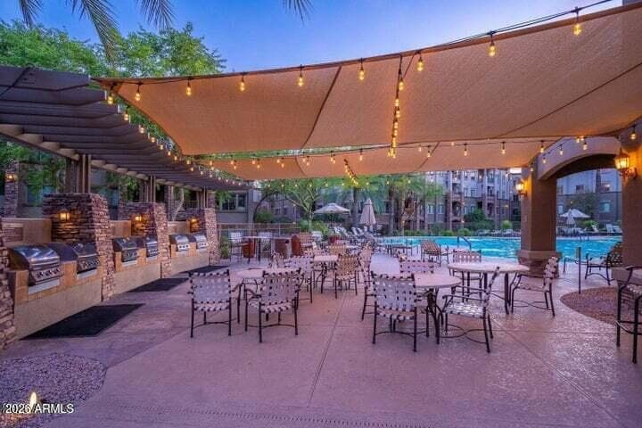 5350 E DEER VALLEY Drive 1249, Phoenix, AZ 85054 — photo 32 of 53