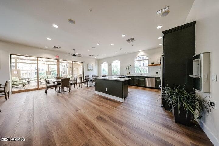 5350 E DEER VALLEY Drive 1249, Phoenix, AZ 85054 — photo 42 of 53