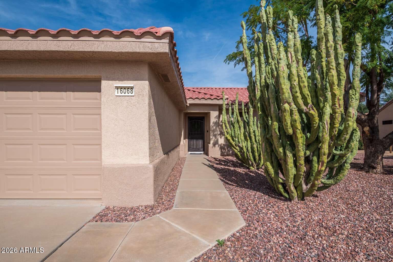 16068 W GLENDORA Court, Surprise, AZ 85374 — photo 5 of 49