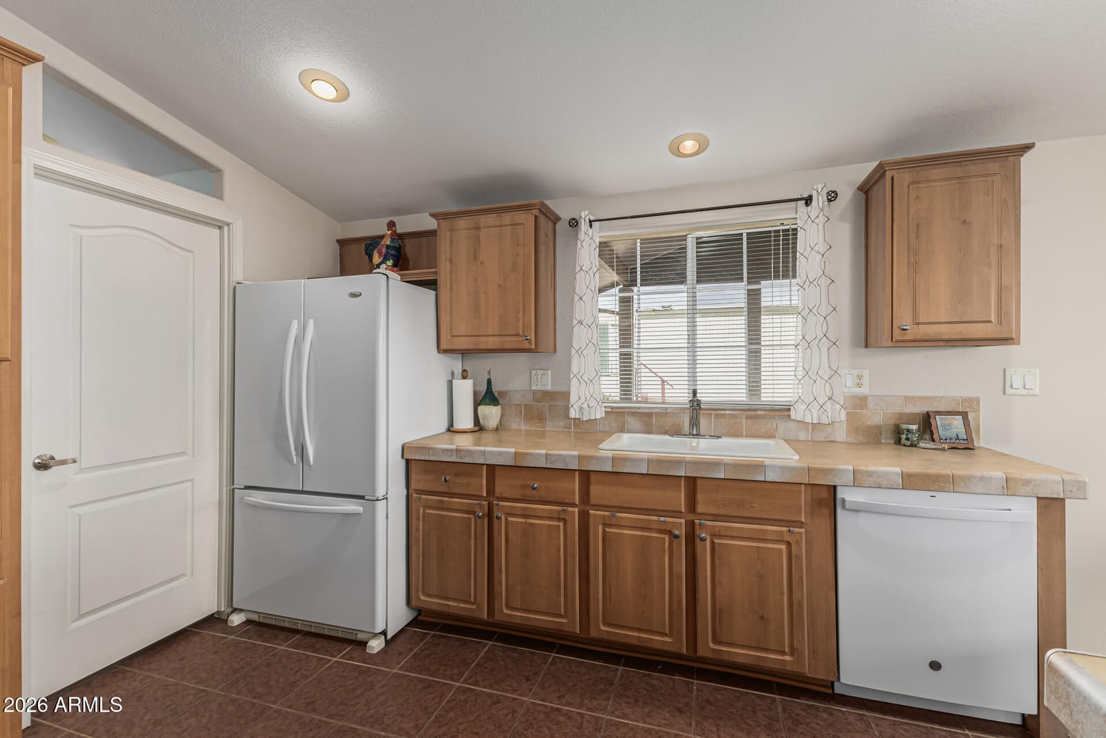 201 S GREENFIELD Road 157, Mesa, AZ 85206 — photo 20 of 49
