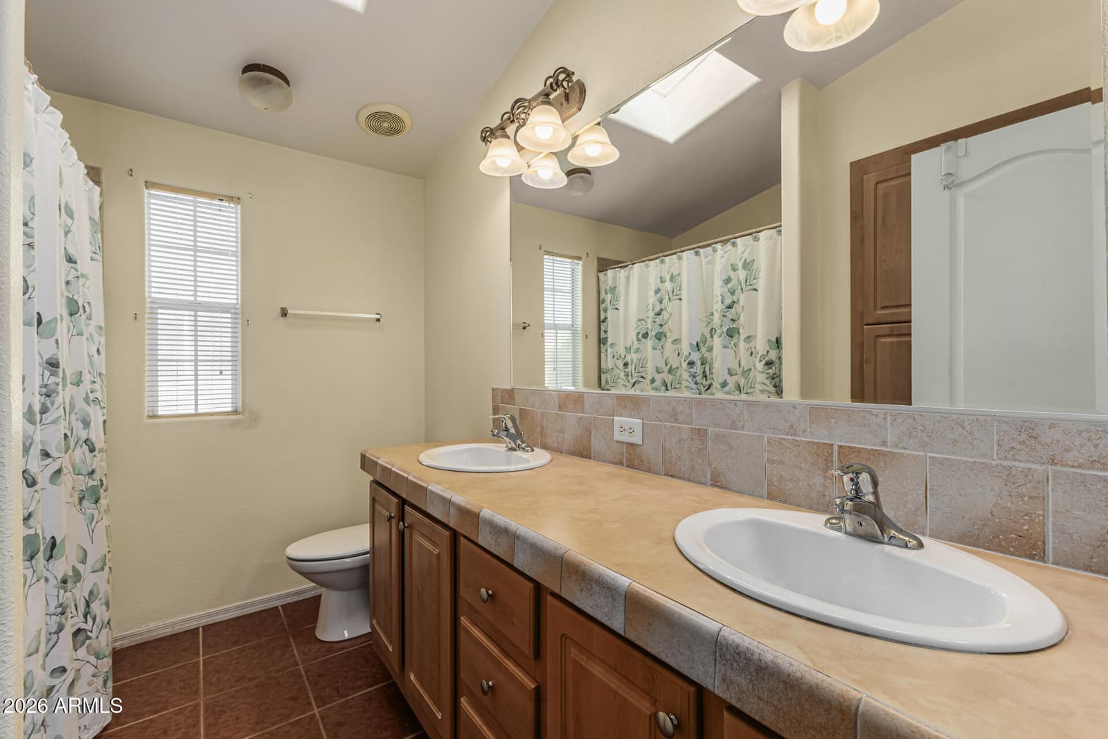 201 S GREENFIELD Road 157, Mesa, AZ 85206 — photo 9 of 49