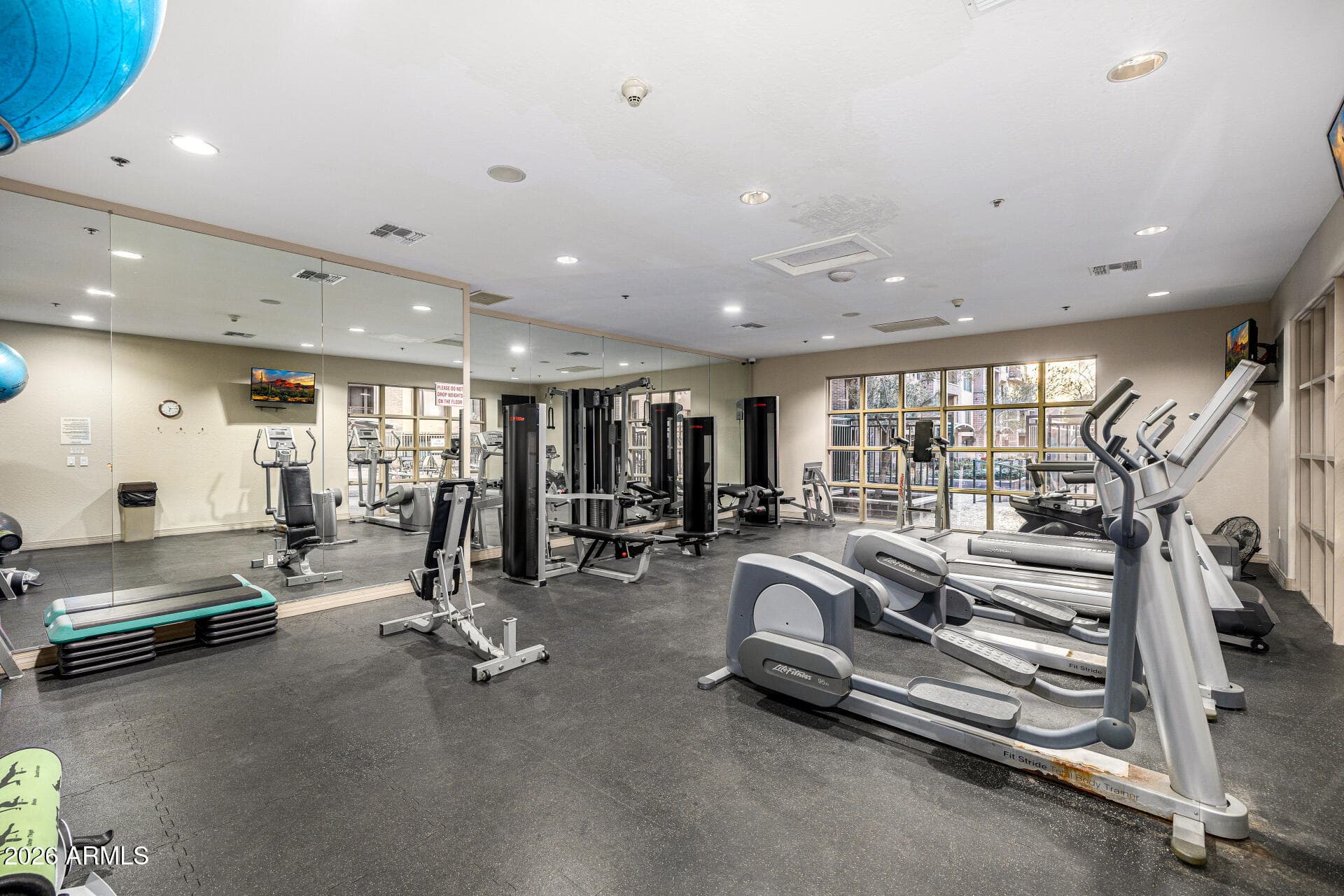 16 W ENCANTO Boulevard 408, Phoenix, AZ 85003 — photo 55 of 92
