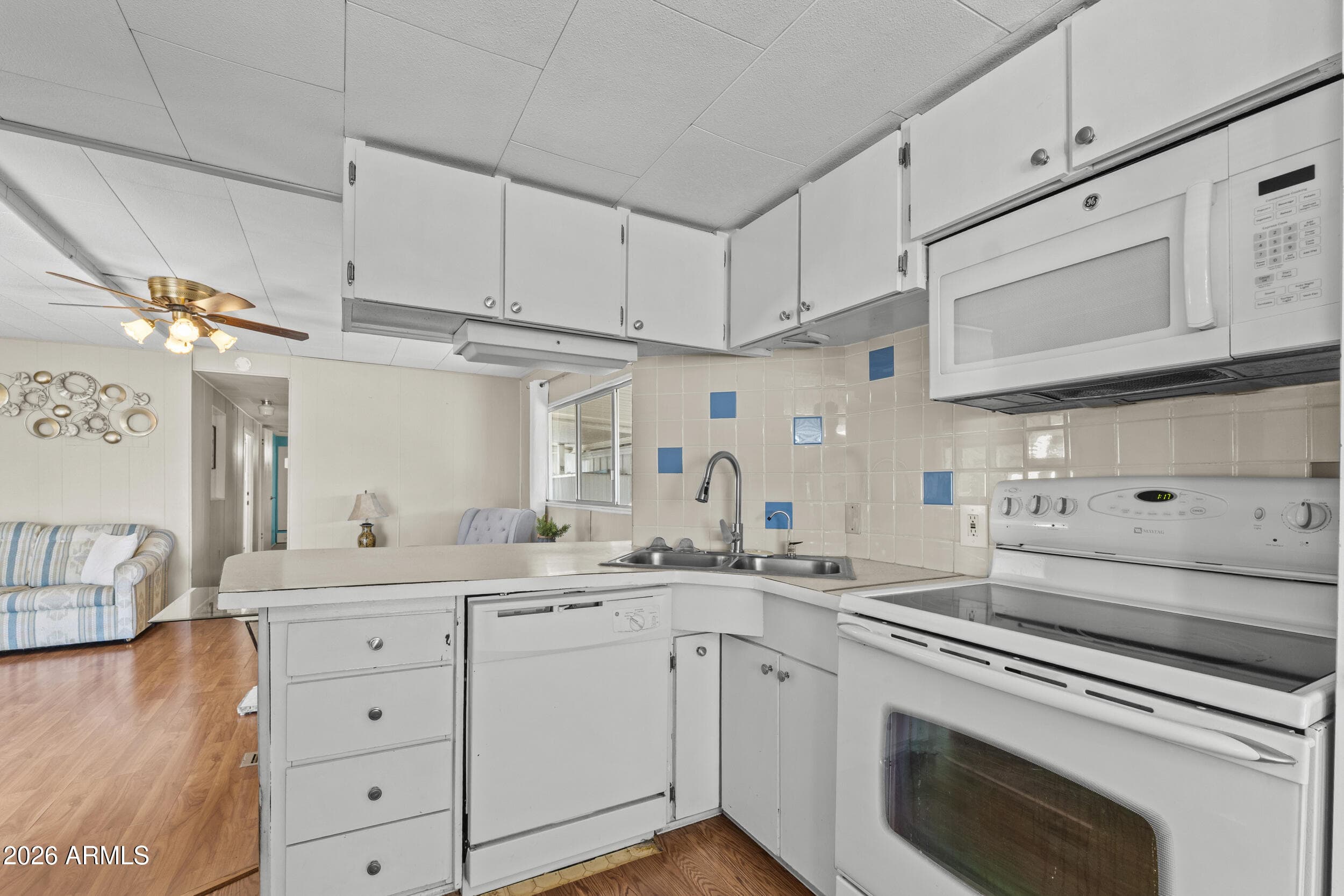 2460 E MAIN Street D2, Mesa, AZ 85213 — photo 11 of 25