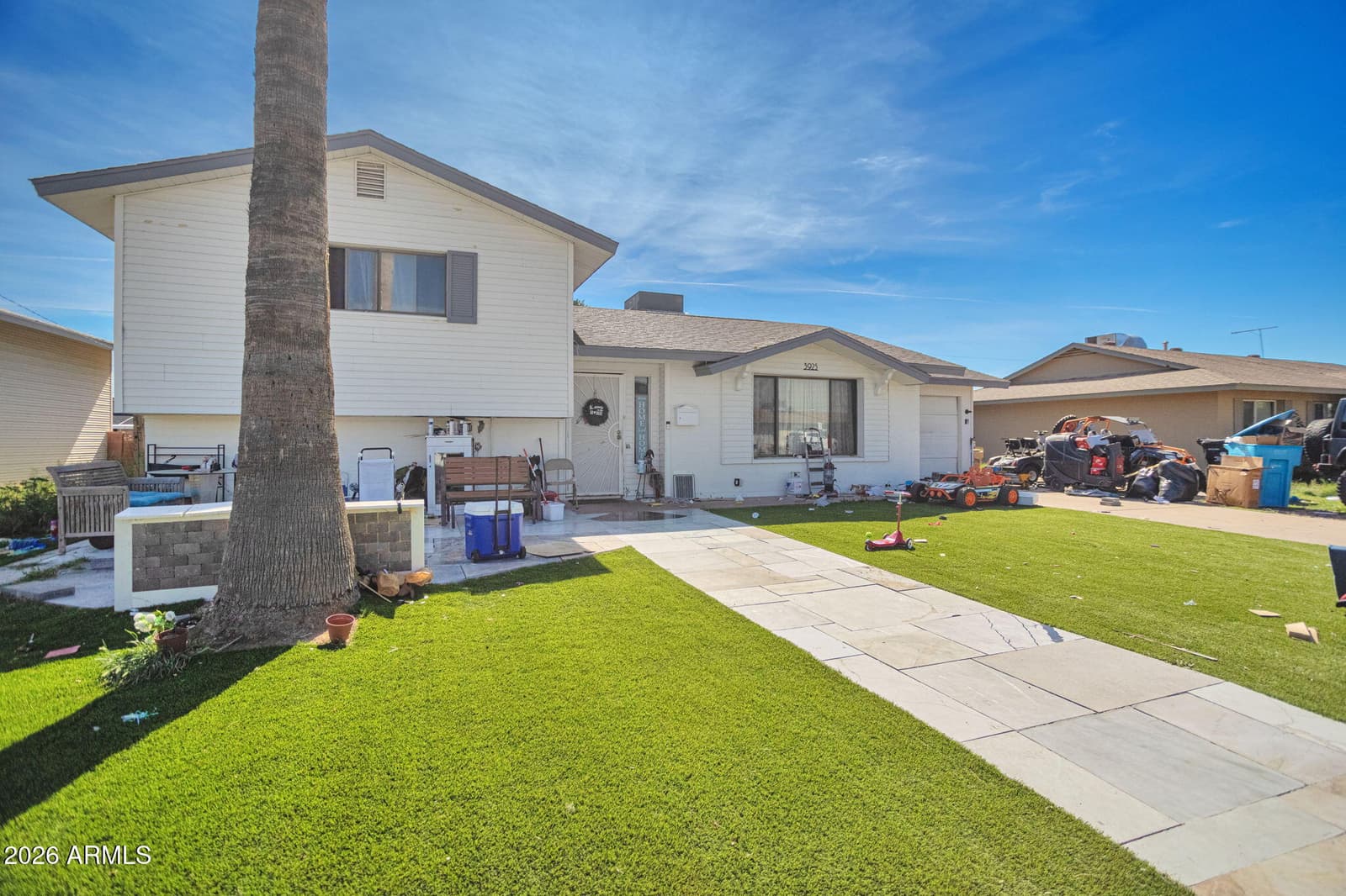 3925 W SAN JUAN Avenue, Phoenix, AZ 85019 — photo 1 of 25