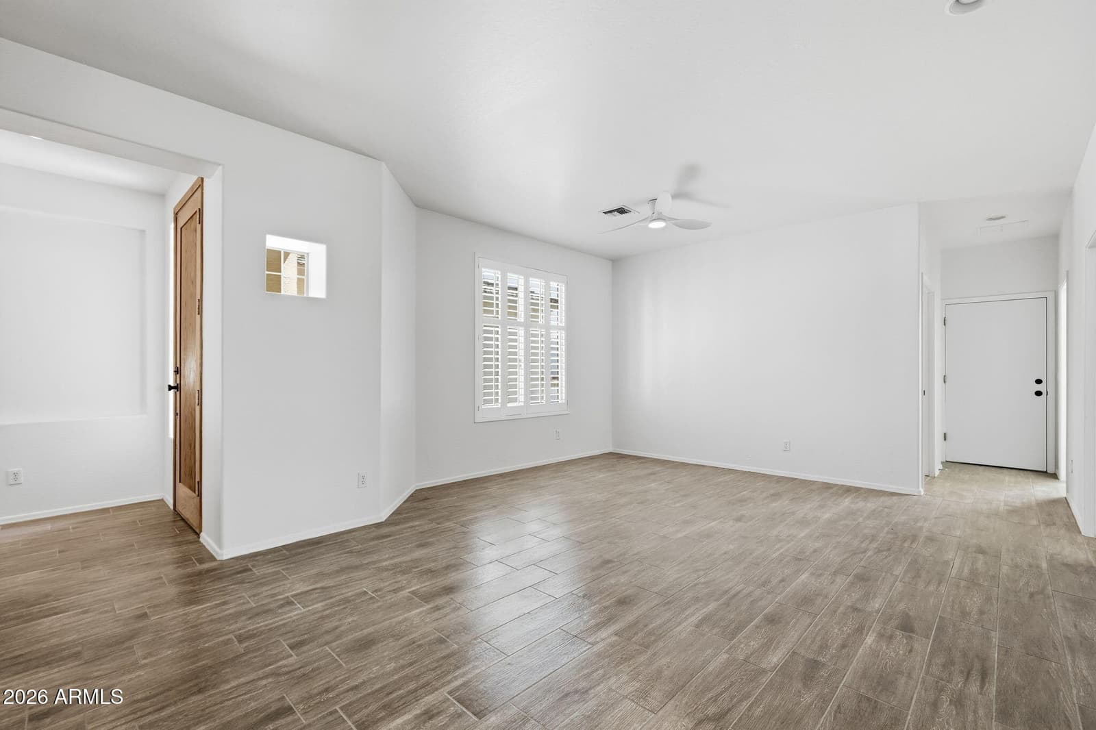 5922 W GAMBIT Trail, Phoenix, AZ 85083 — photo 6 of 43