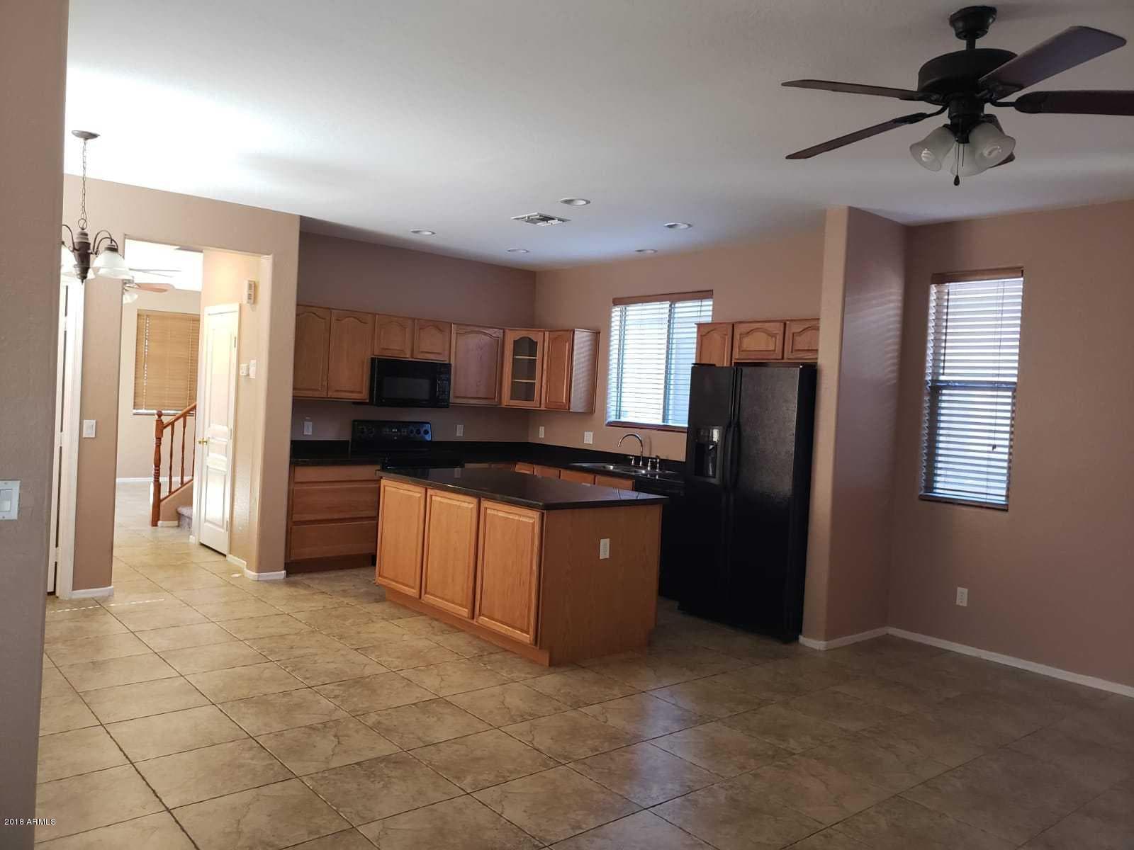 11765 N 147TH Drive, Surprise, AZ 85379 — photo 3 of 24