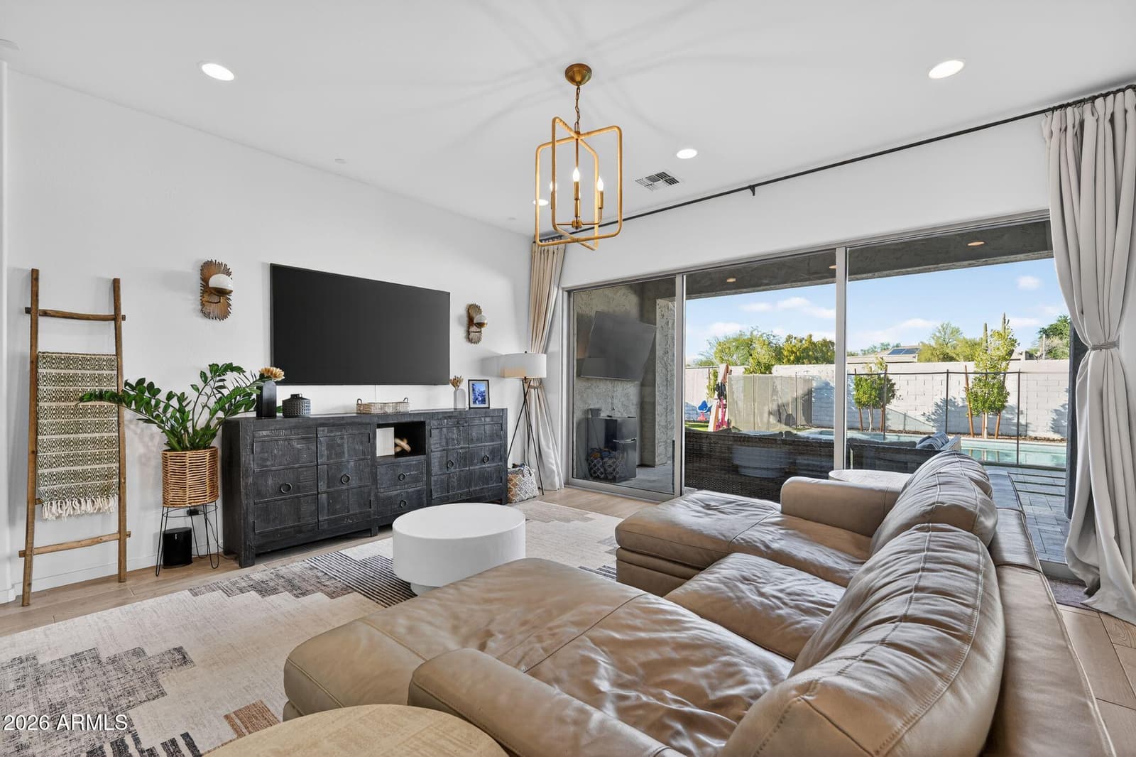 8146 E JUNE Street, Mesa, AZ 85207 — photo 11 of 34