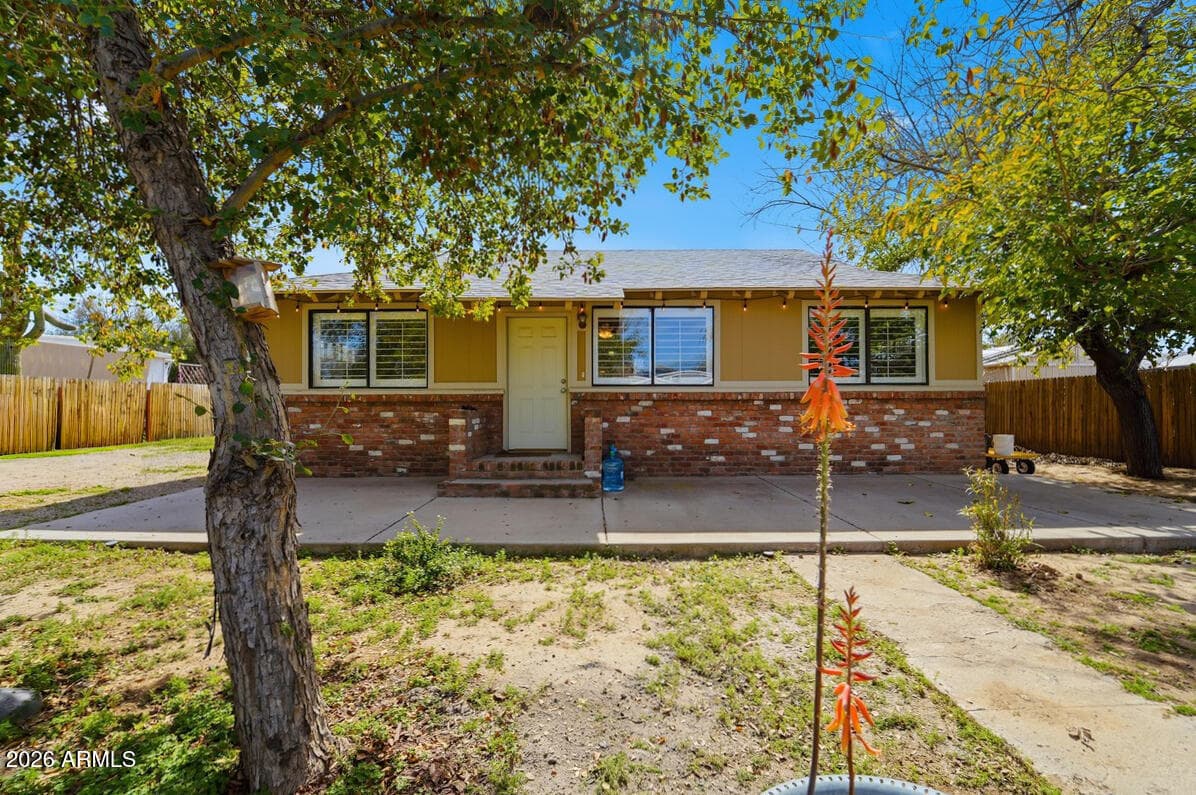 19361 E Spencer Street, Black Canyon City, AZ 85324 — photo 2 of 19