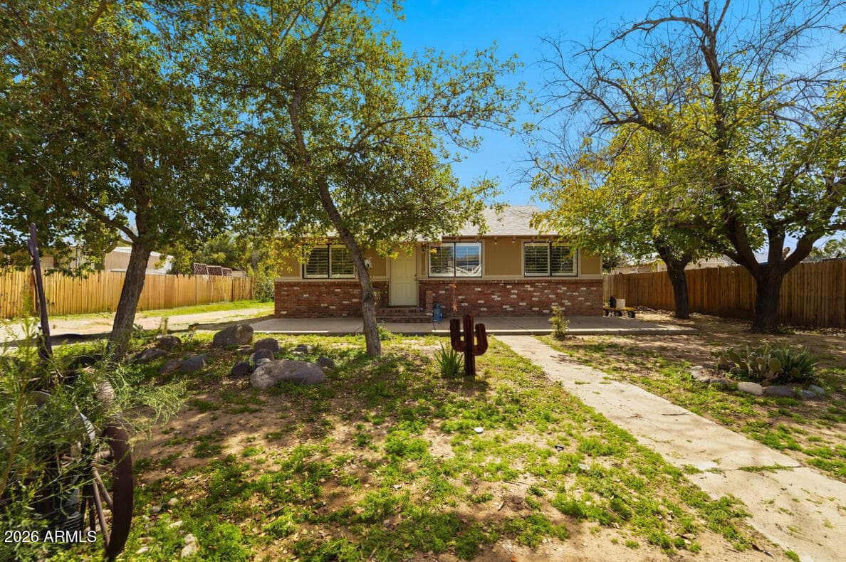 19361 E Spencer Street, Black Canyon City, AZ 85324 — photo 3 of 19