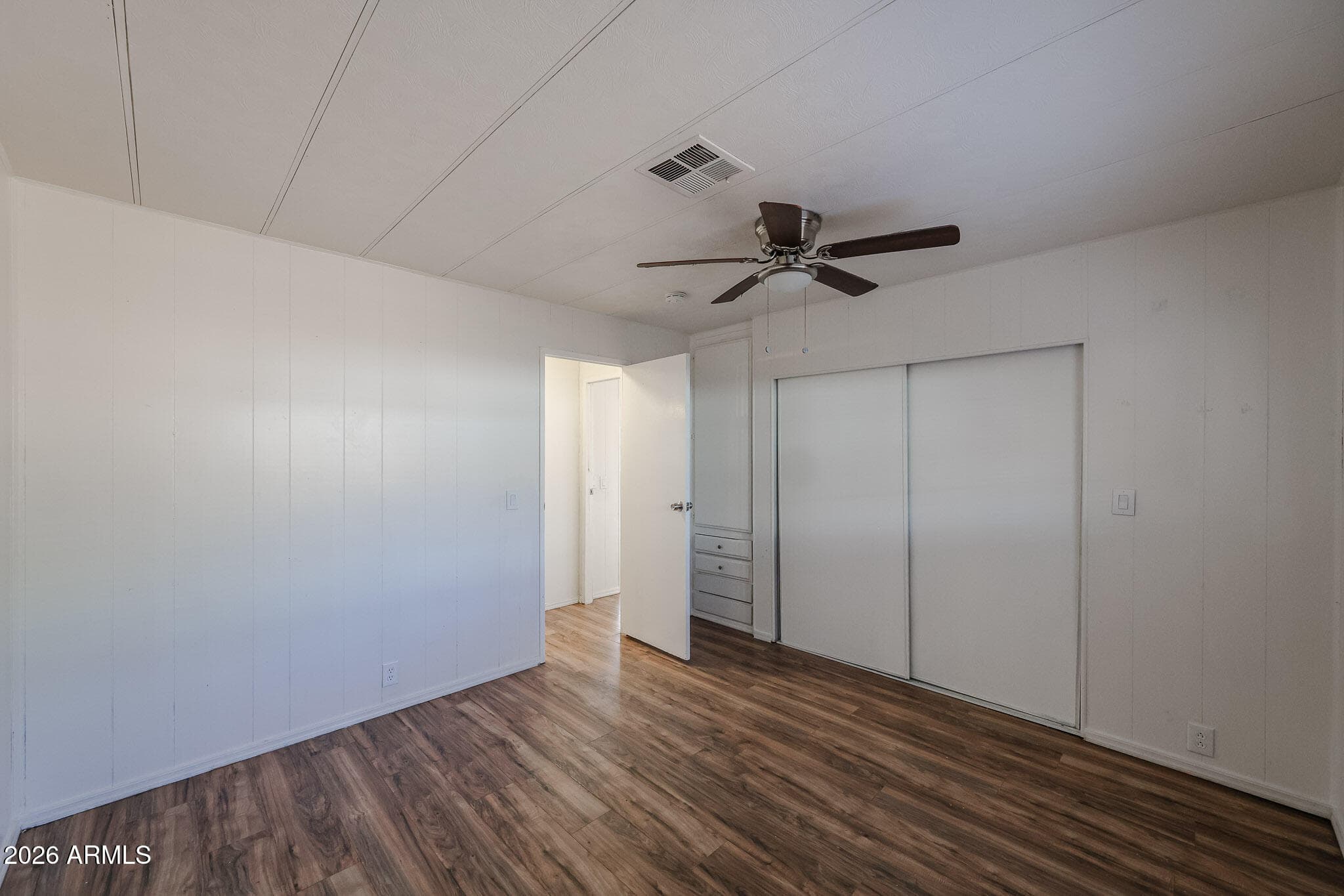 18414 N 5TH Place, Phoenix, AZ 85022 — photo 31 of 60