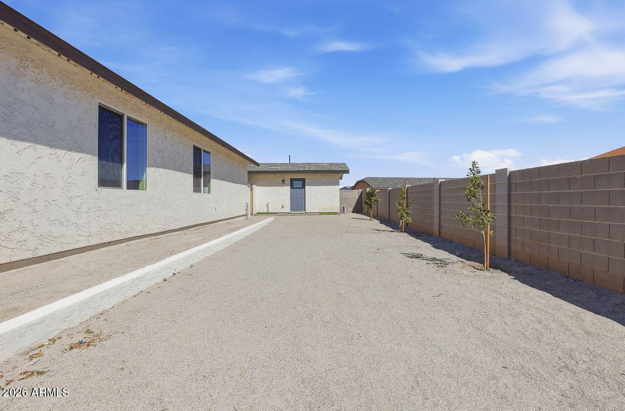 9192 W Rafael Drive, Arizona City, AZ 85123 — photo 35 of 42