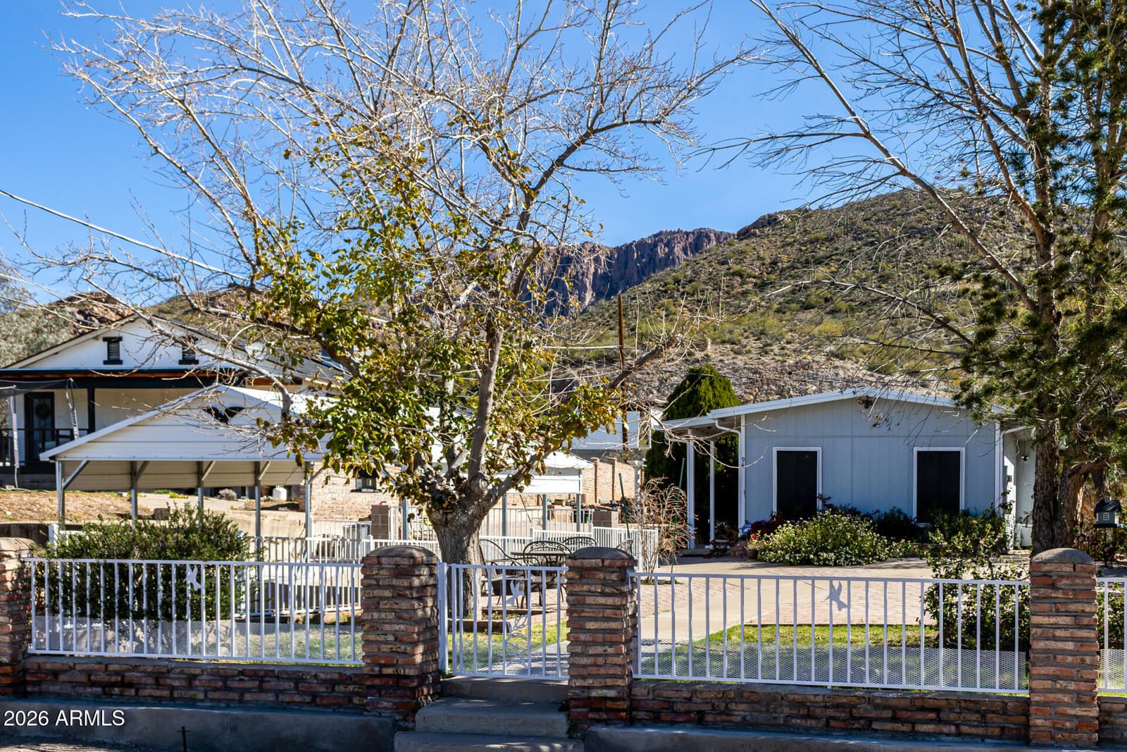 94 W ARNETT Drive, Superior, AZ 85173 — photo 3 of 35