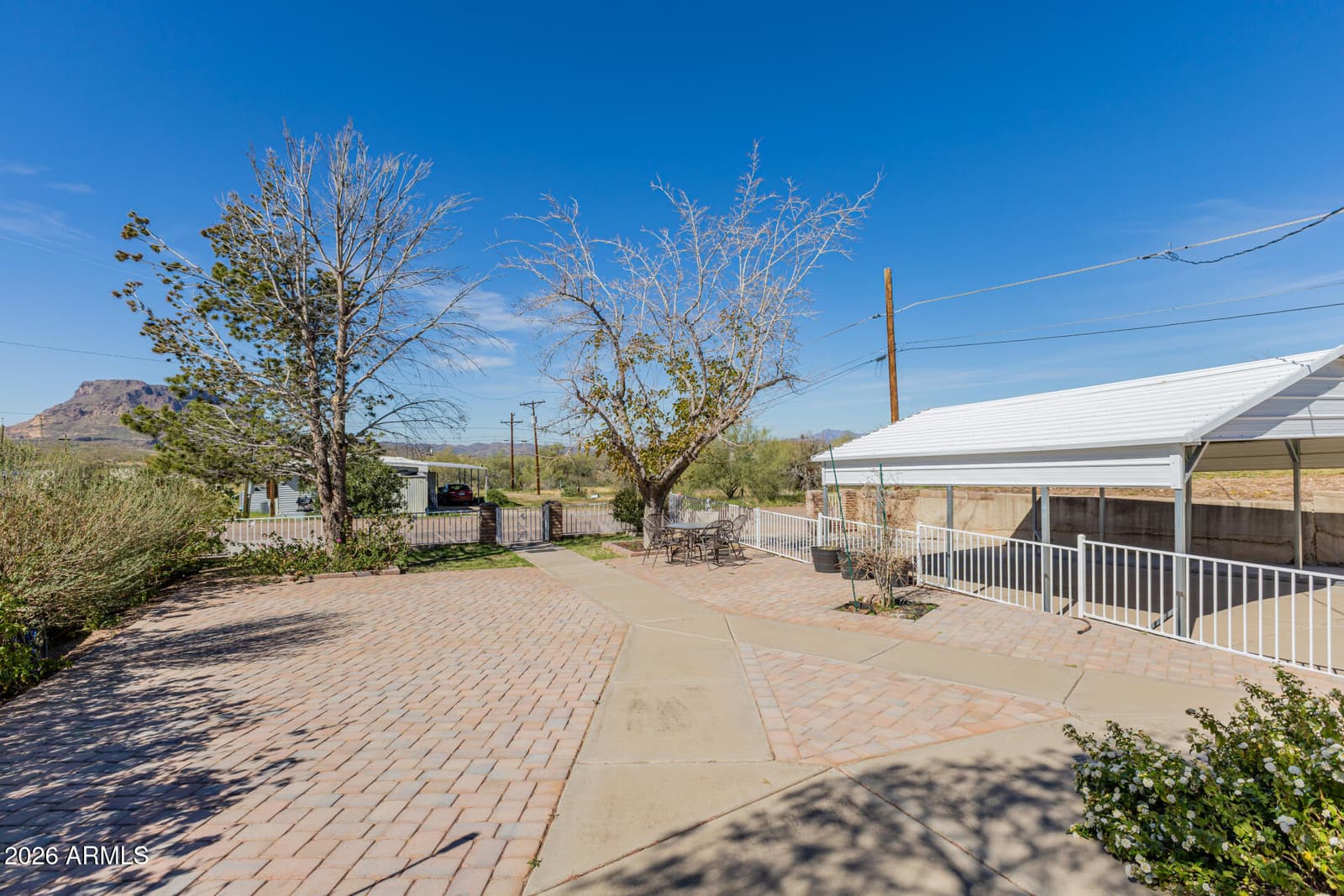 94 W ARNETT Drive, Superior, AZ 85173 — photo 11 of 35