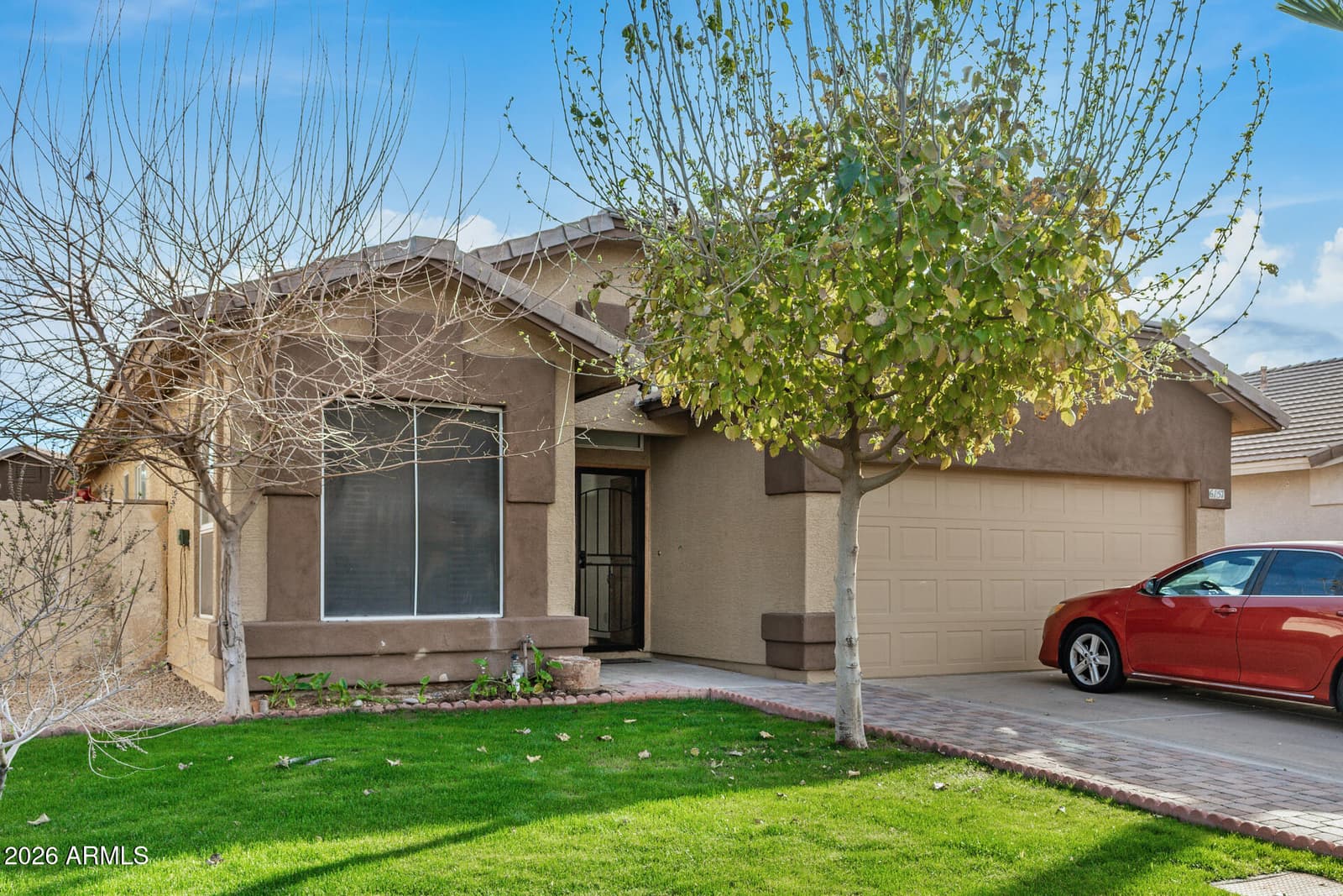 6157 W ECHO Lane, Glendale, AZ 85302 — photo 1 of 27