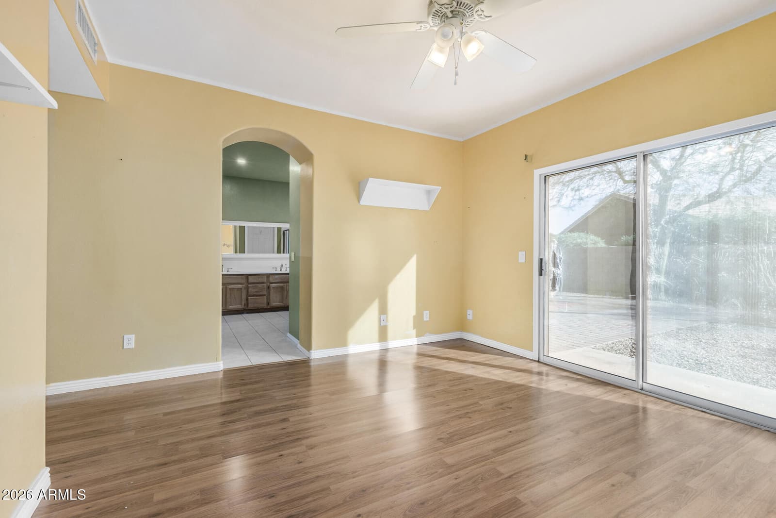 6157 W ECHO Lane, Glendale, AZ 85302 — photo 14 of 27