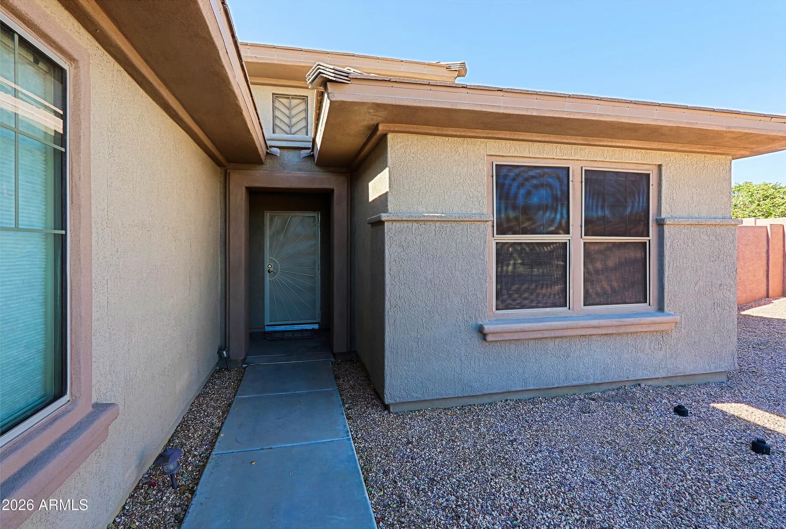 20862 N SEQUOIA CREST Drive, Surprise, AZ 85387 — photo 2 of 33