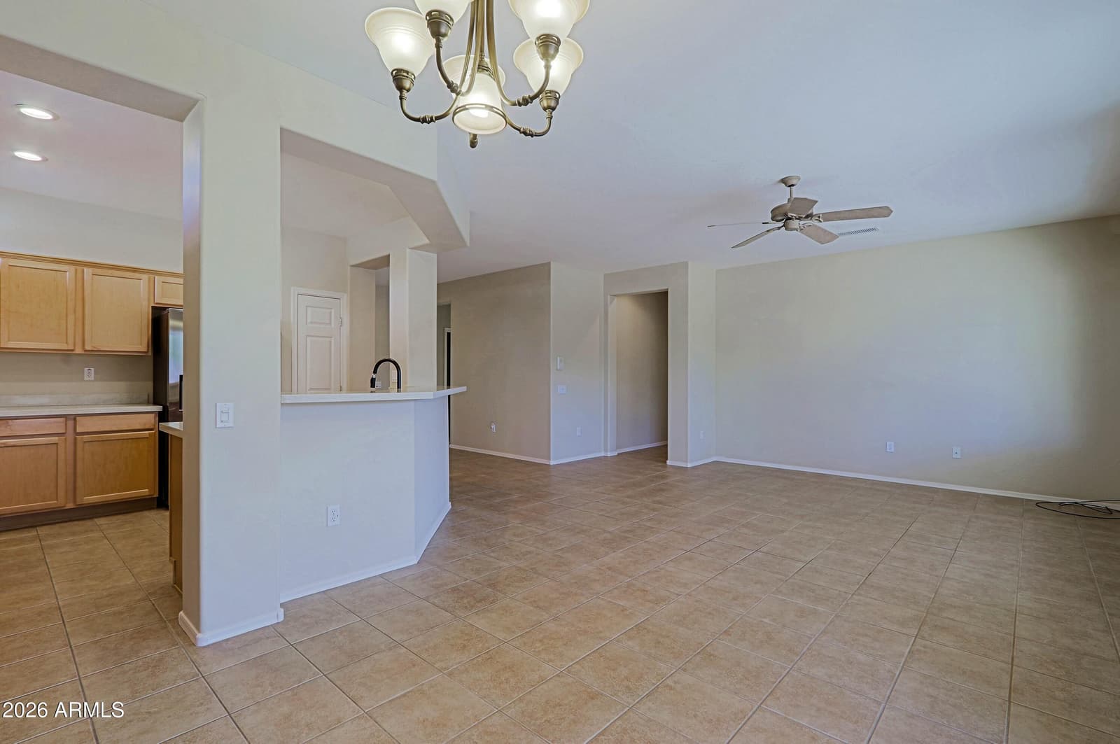 20862 N SEQUOIA CREST Drive, Surprise, AZ 85387 — photo 6 of 33