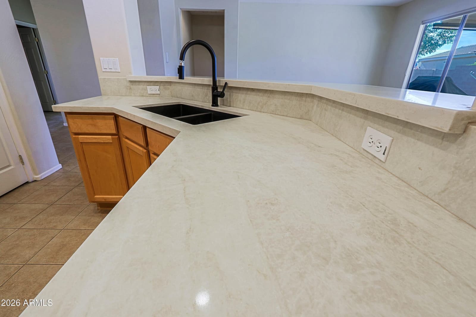 20862 N SEQUOIA CREST Drive, Surprise, AZ 85387 — photo 15 of 33