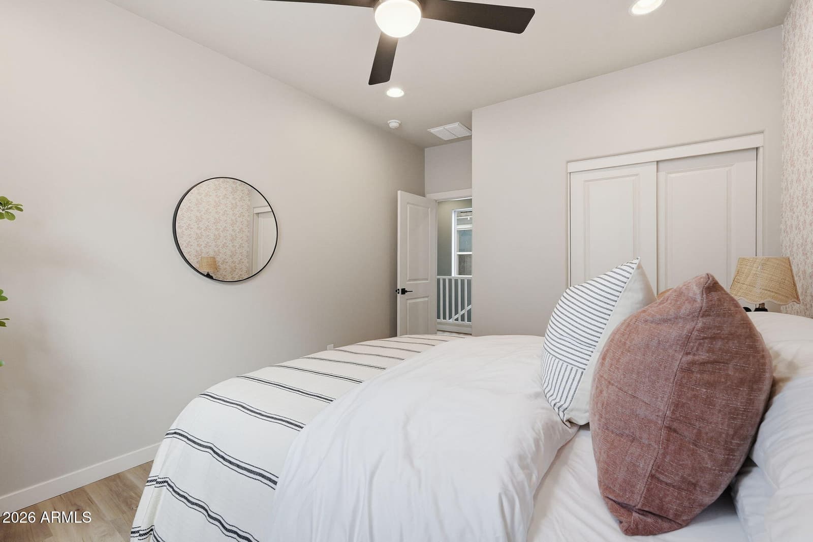 134 W HOLCOMB Lane, Phoenix, AZ 85003 — photo 23 of 40