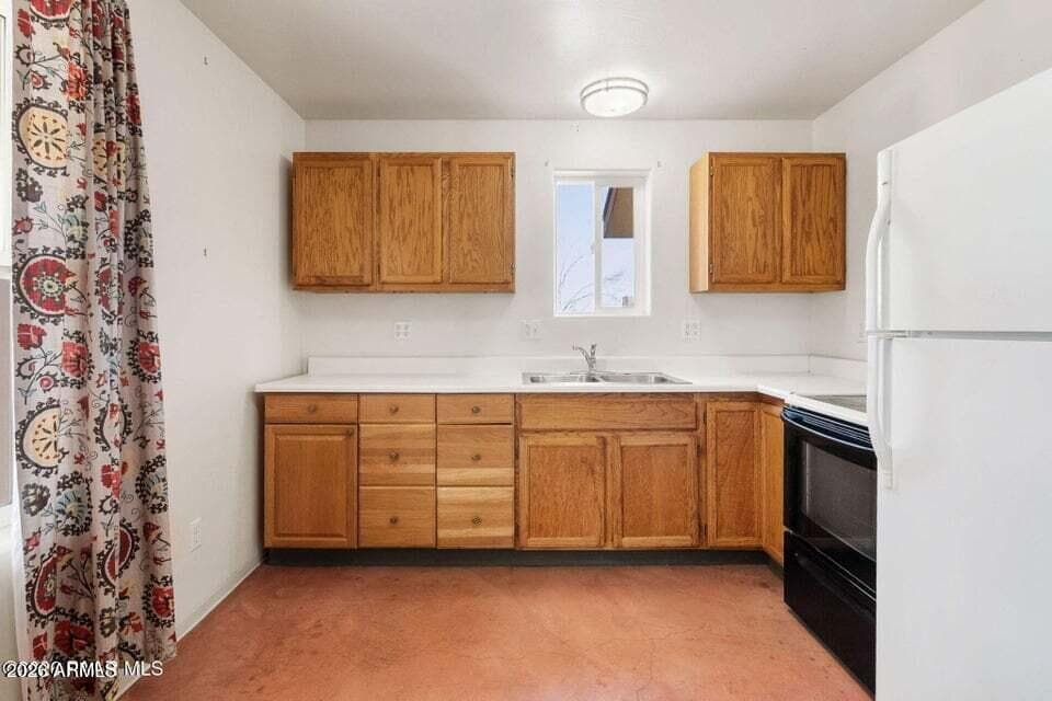 560 W CENTER Street, Chino Valley, AZ 86323 — photo 51 of 62