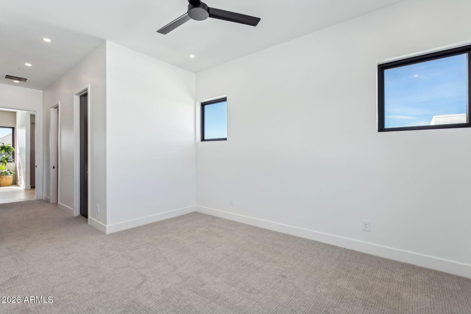 1832 E PALMAIRE Avenue, Phoenix, AZ 85020 — photo 44 of 78