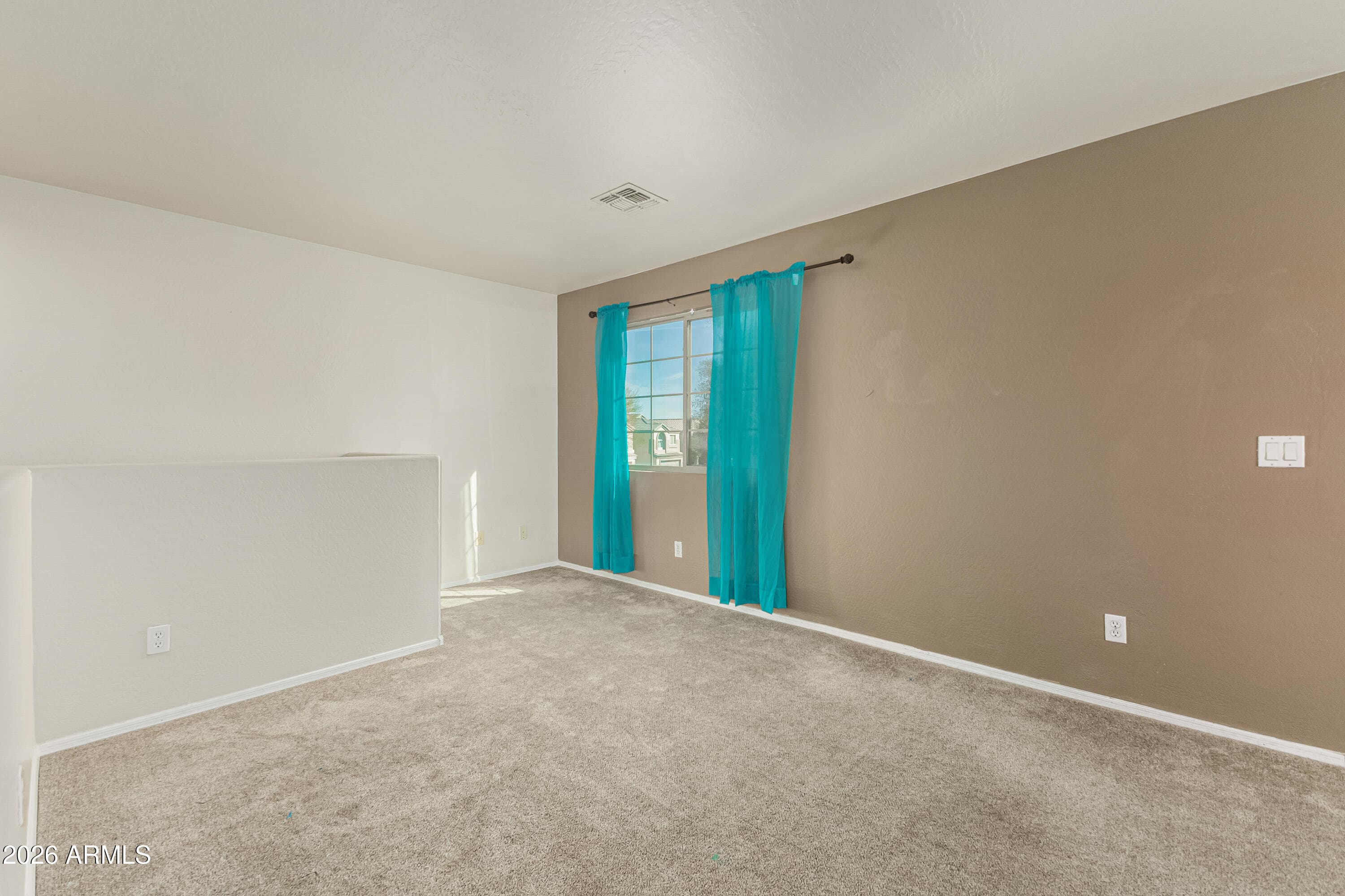 33758 N ROADRUNNER Lane, San Tan Valley, AZ 85144 — photo 12 of 24