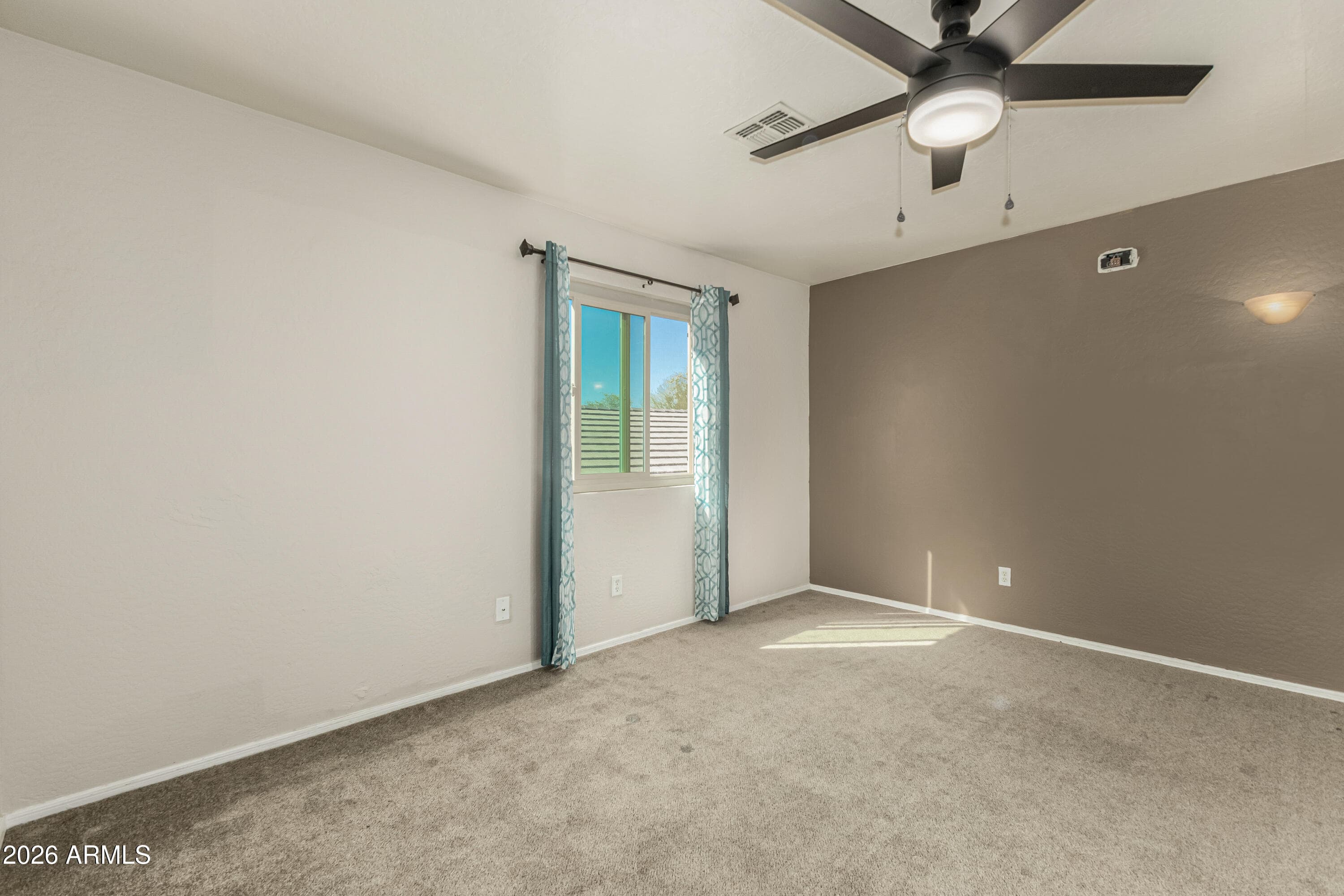 33758 N ROADRUNNER Lane, San Tan Valley, AZ 85144 — photo 13 of 24
