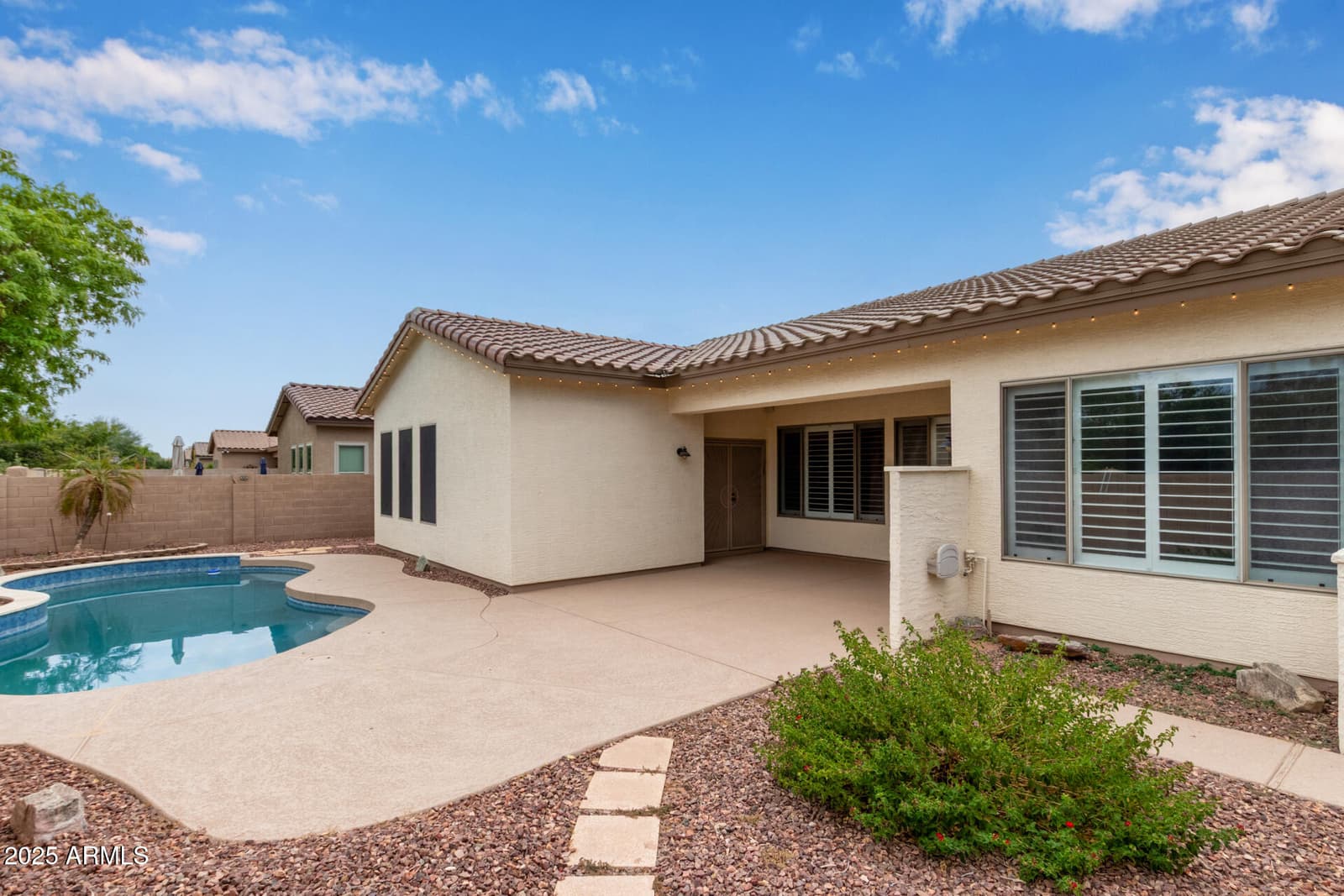 434 E SHEFFIELD Avenue, Gilbert, AZ 85296 — photo 22 of 35