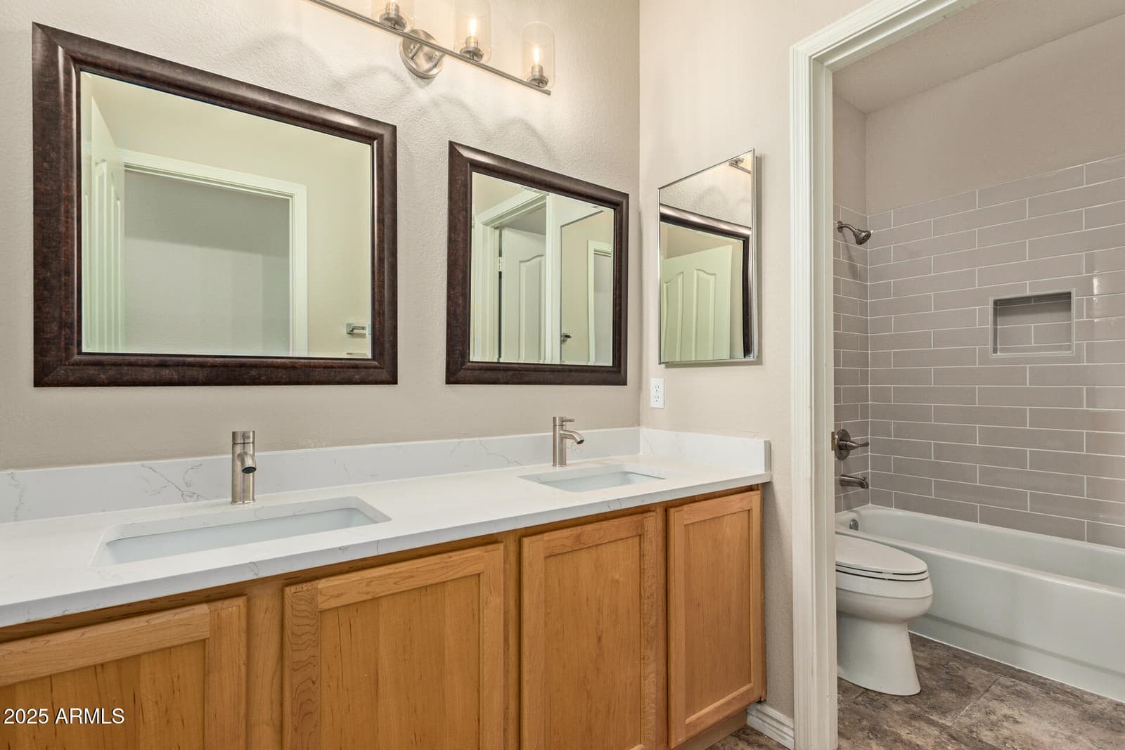 434 E SHEFFIELD Avenue, Gilbert, AZ 85296 — photo 15 of 35