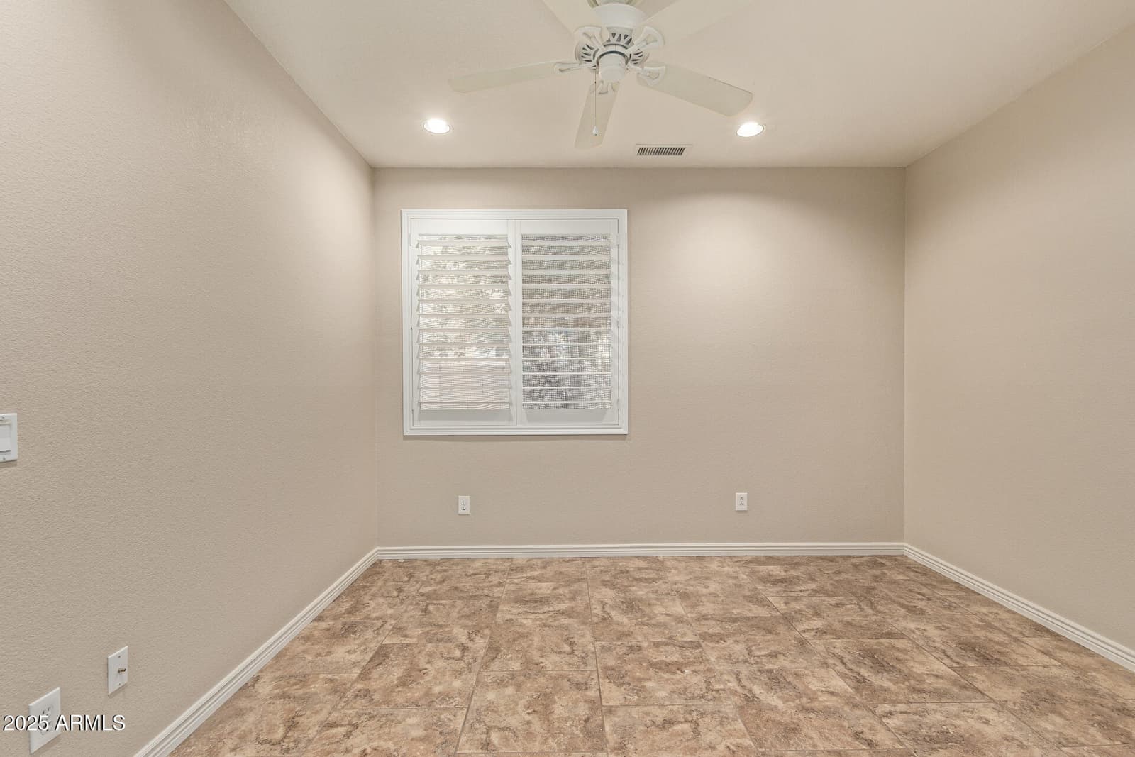 434 E SHEFFIELD Avenue, Gilbert, AZ 85296 — photo 28 of 35
