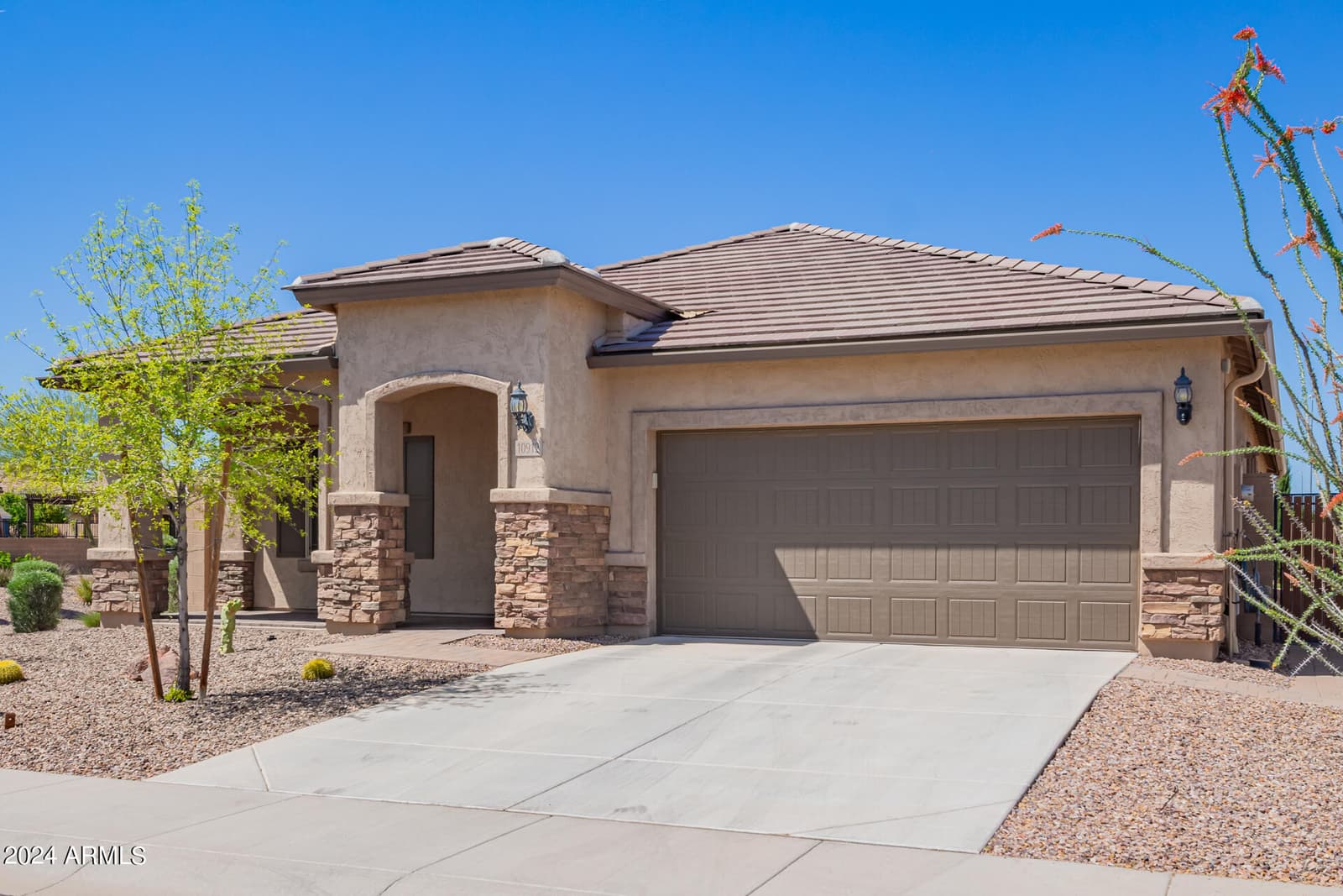 10912 E TUMBLEWEED Avenue, Mesa, AZ 85212 — photo 4 of 35