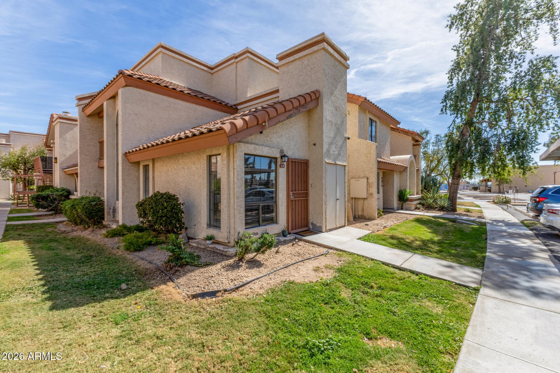 4545 N 67TH Avenue 1439, Phoenix, AZ 85033 — photo 4 of 32