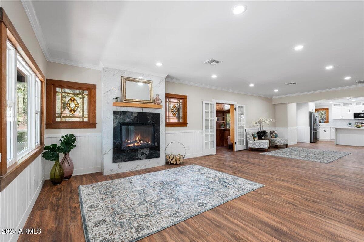 337 S MOUNT VERNON Avenue, Prescott, AZ 86303 — photo 6 of 44