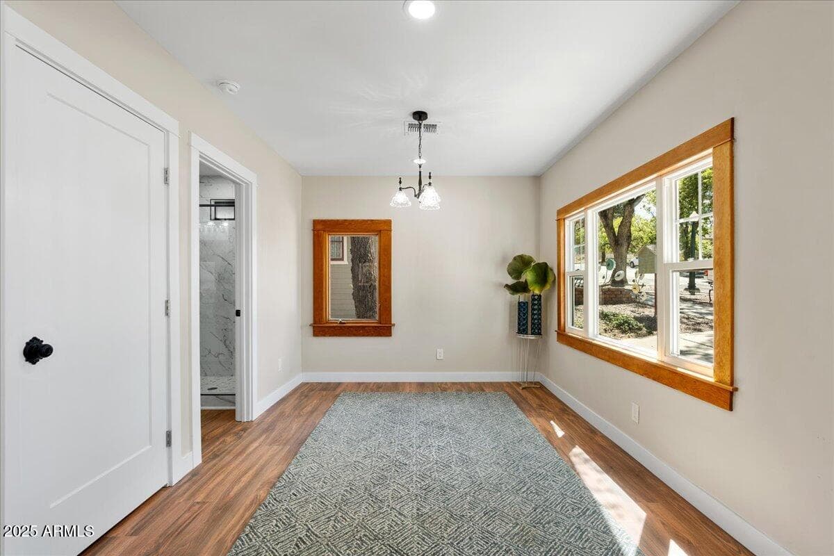 337 S MOUNT VERNON Avenue, Prescott, AZ 86303 — photo 11 of 44