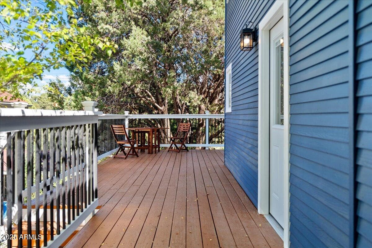 337 S MOUNT VERNON Avenue, Prescott, AZ 86303 — photo 22 of 44