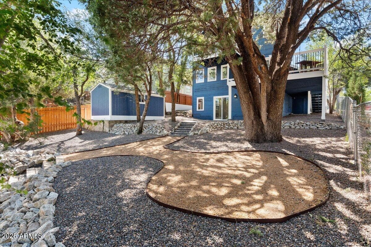 337 S MOUNT VERNON Avenue, Prescott, AZ 86303 — photo 40 of 44
