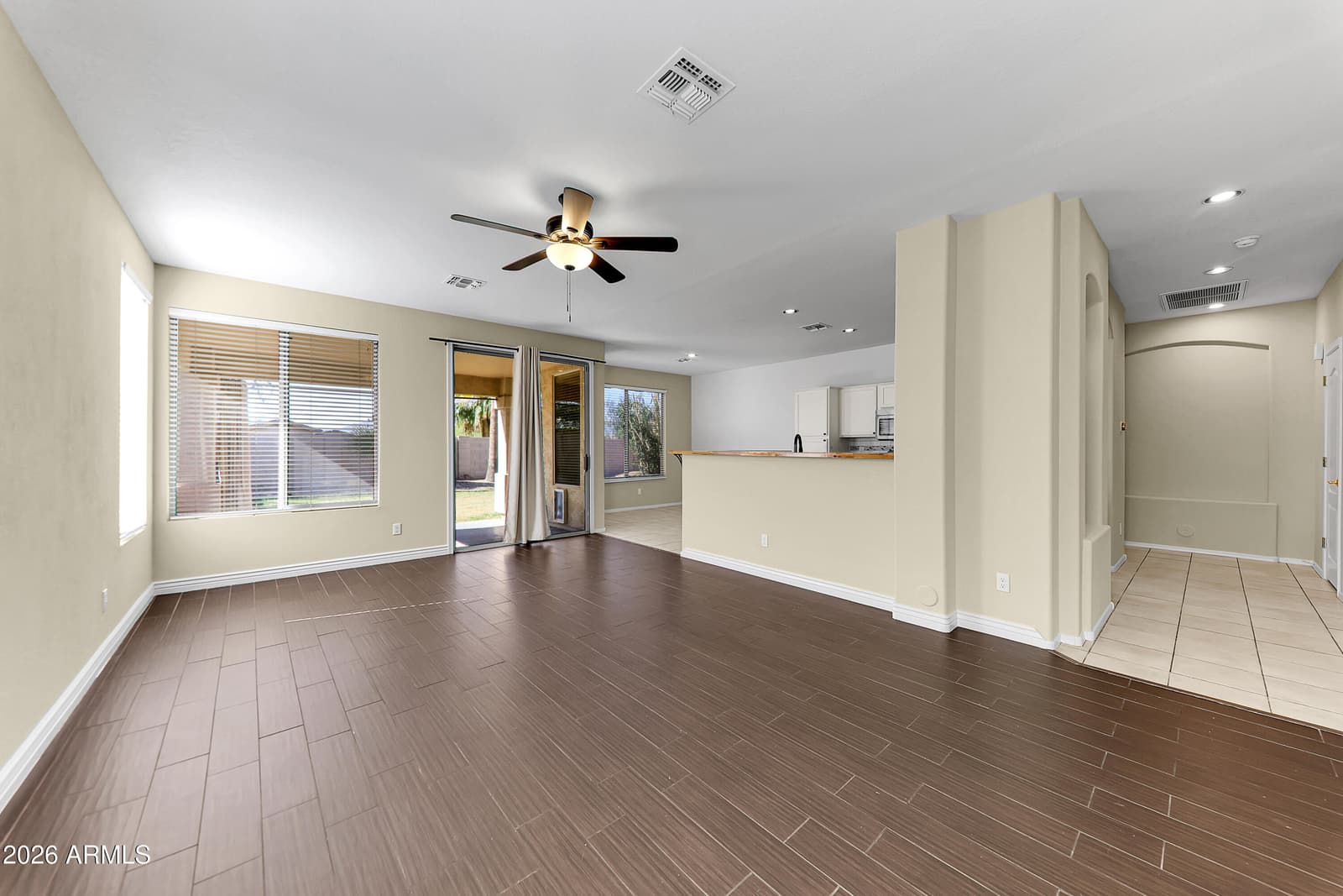 1819 W NIGHTHAWK Way, Phoenix, AZ 85045 — photo 10 of 25