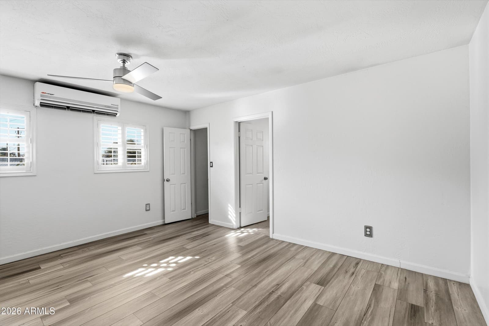 6246 N 23RD Avenue, Phoenix, AZ 85015 — photo 14 of 30