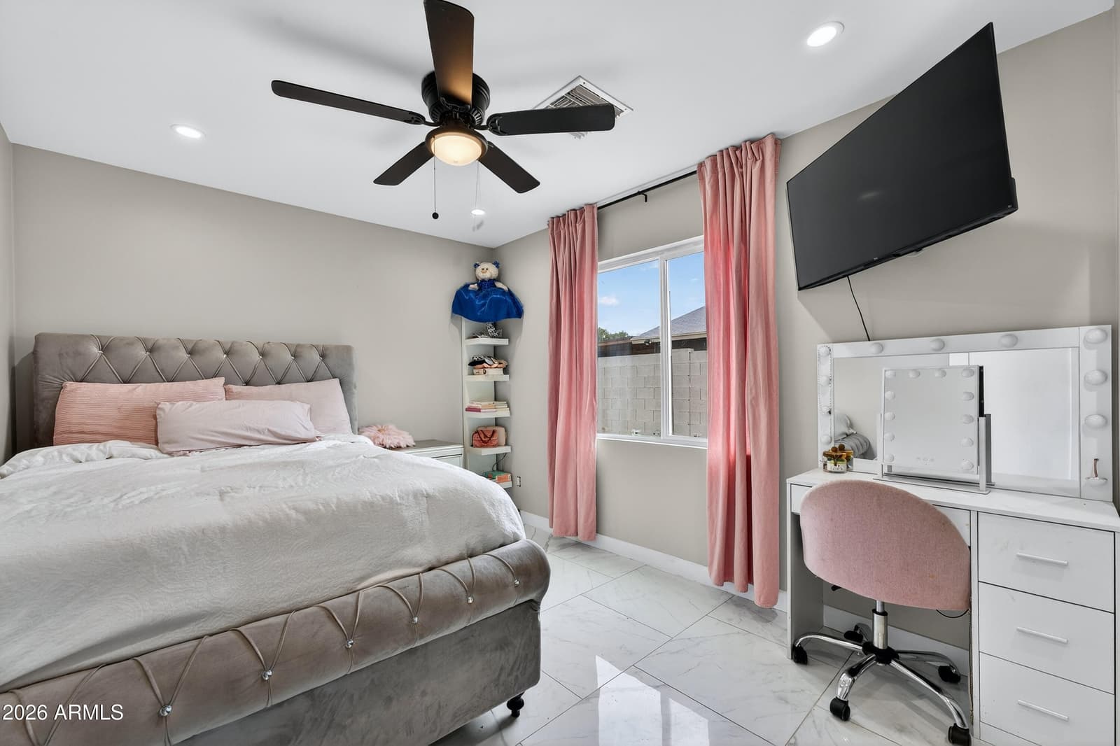 7148 W CATALINA Drive, Phoenix, AZ 85033 — photo 17 of 22